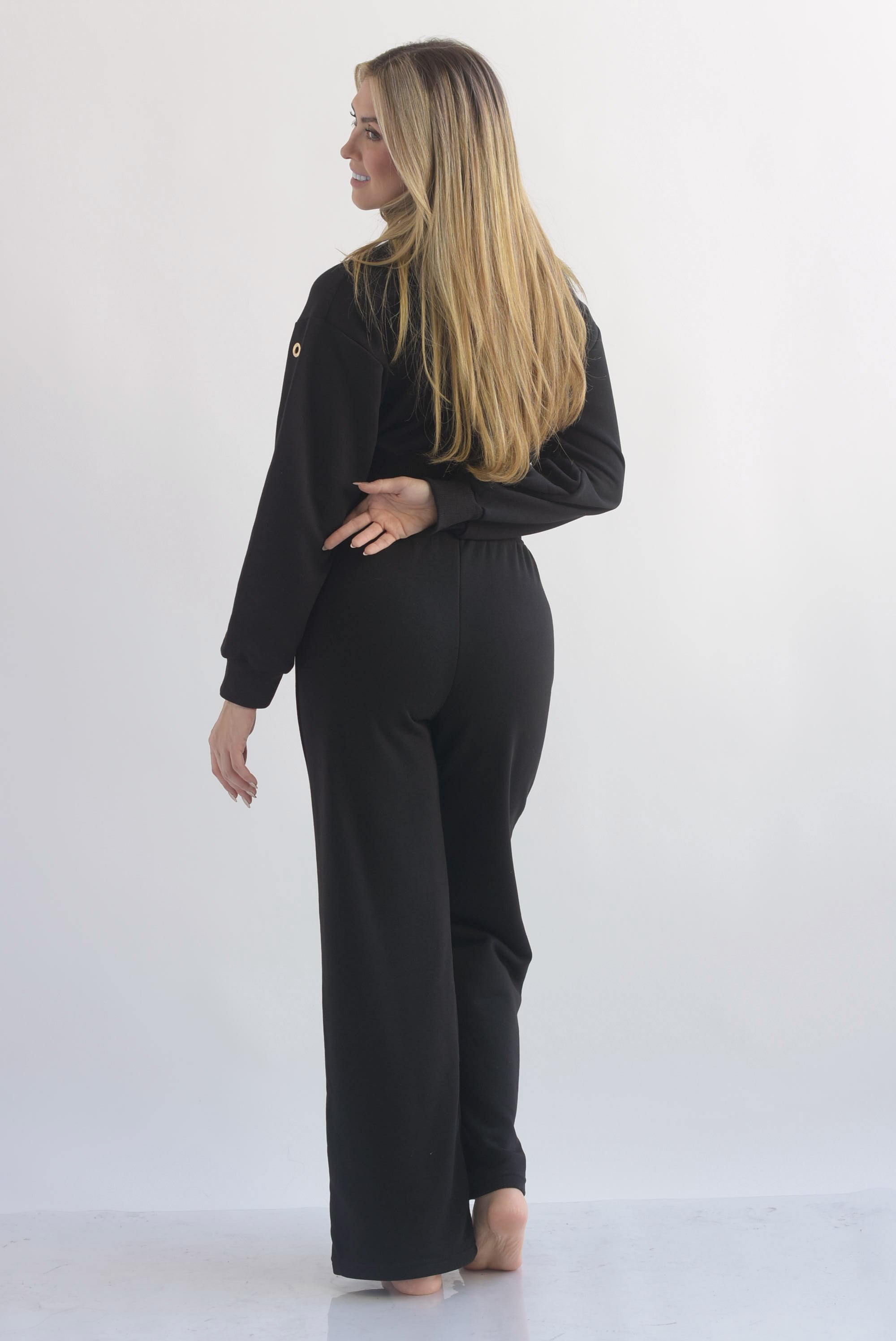 Set Pantalón y Chamarra crop aros