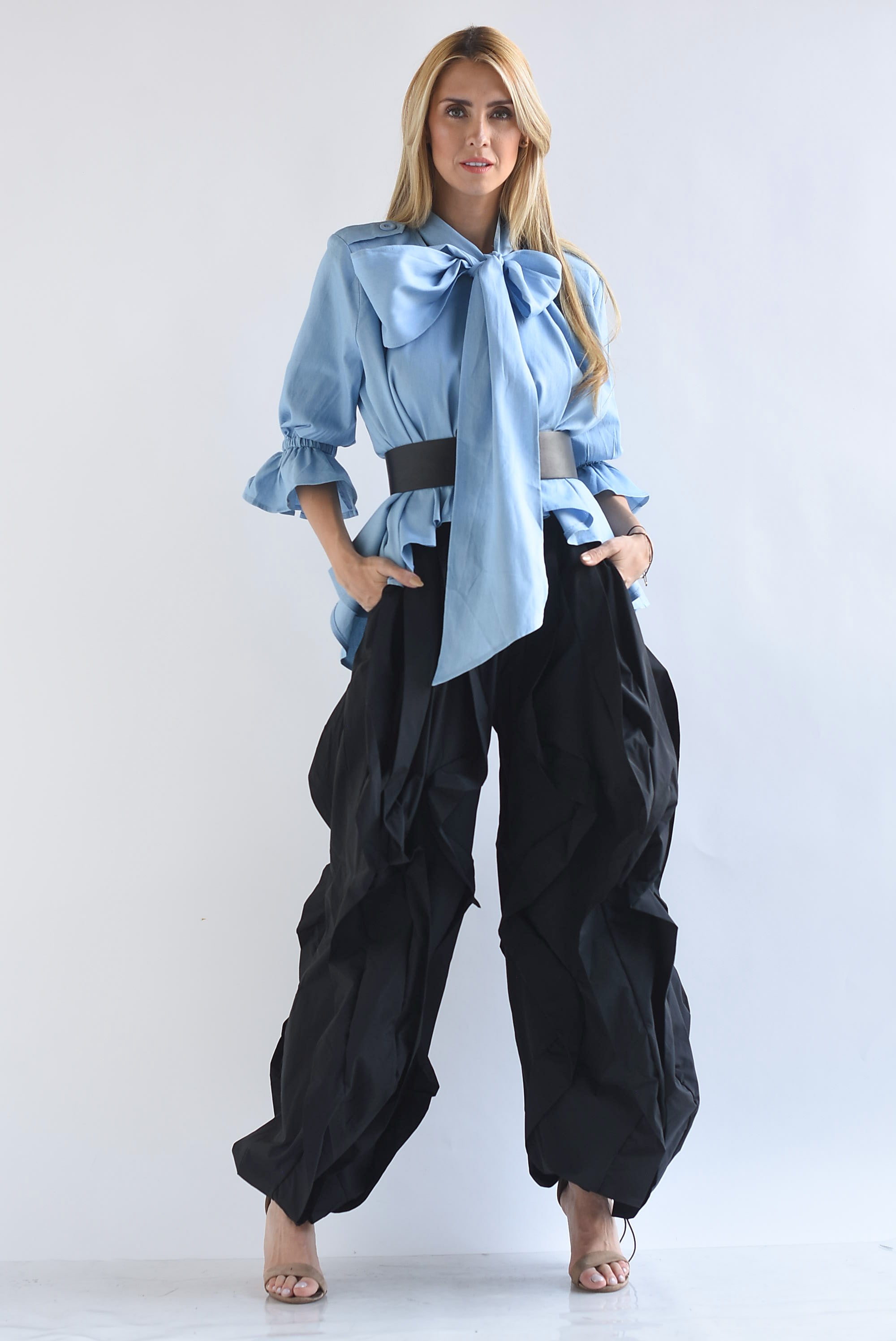 Blusa asimétrica Denim cinta cuello