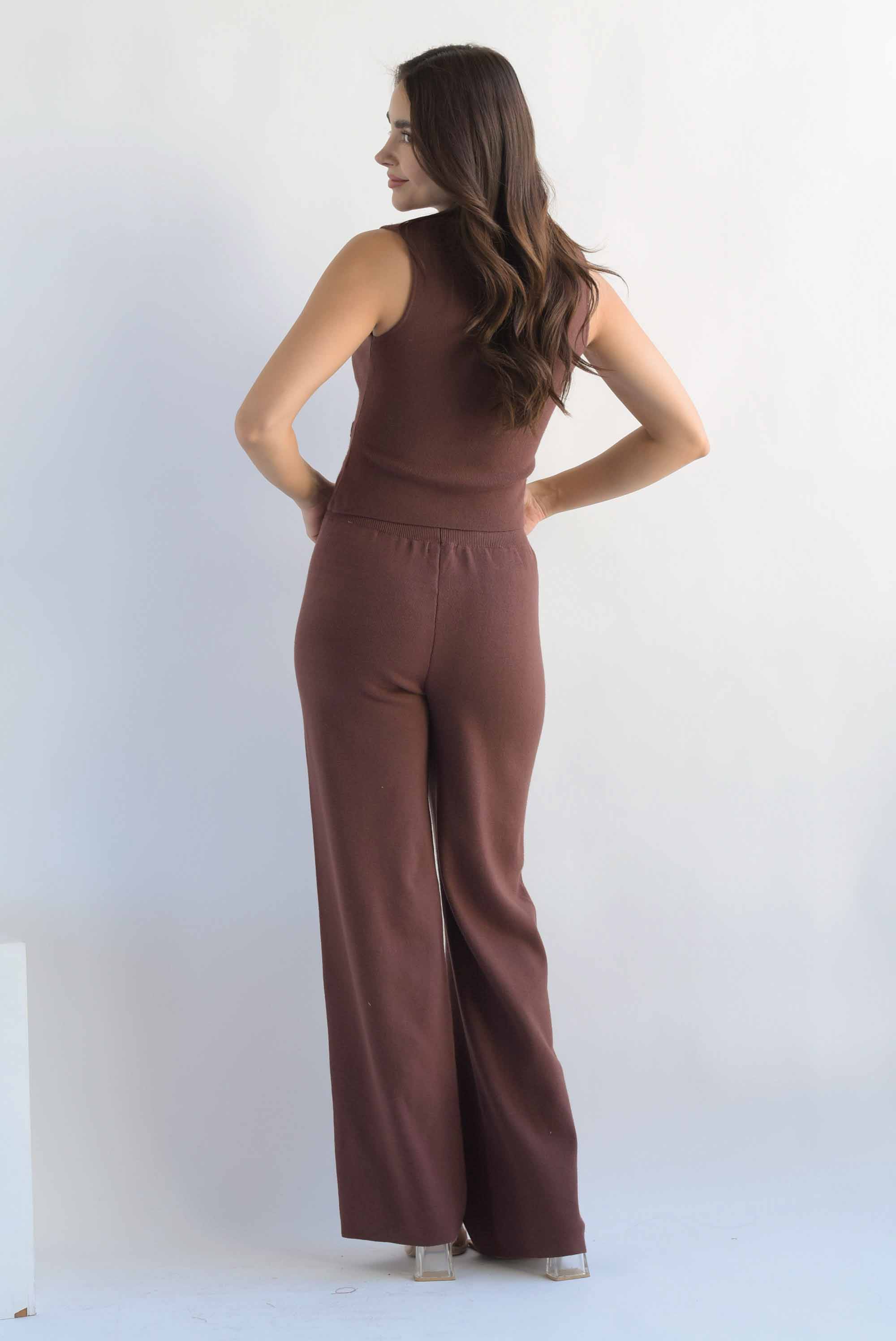 Set Pantalón y Chaleco punto Espresso