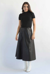 Fashion Styled Falda vinipiel corte A Negro