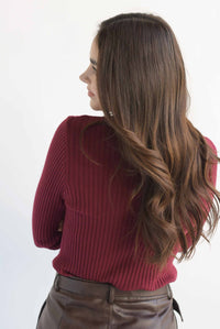 Fashion Styled Sweater canalé cuello alto Vino