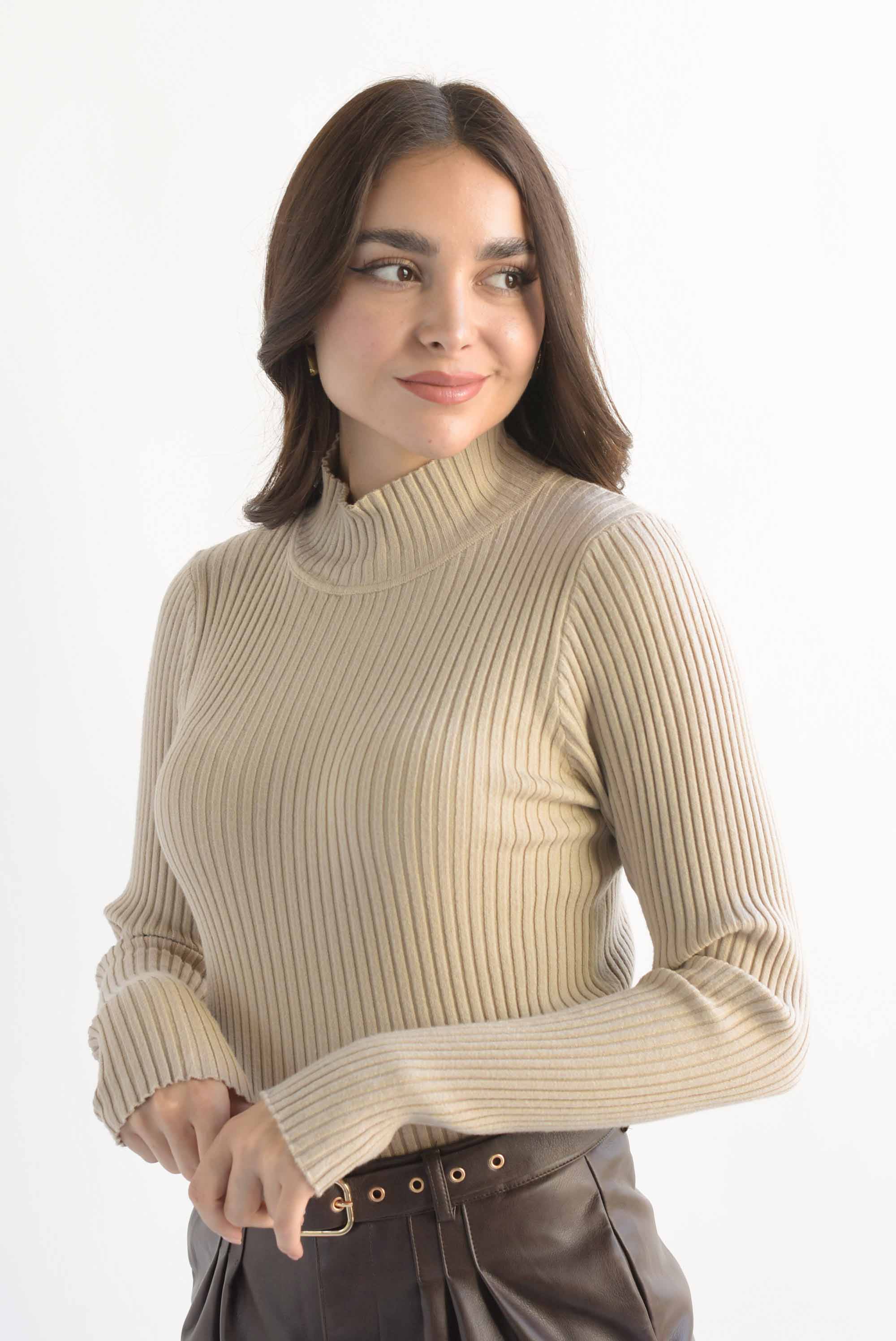 Sweater canalé cuello alto Moka
