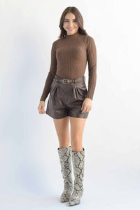 Fashion Styled Blusa punto cuello perkins Espresso