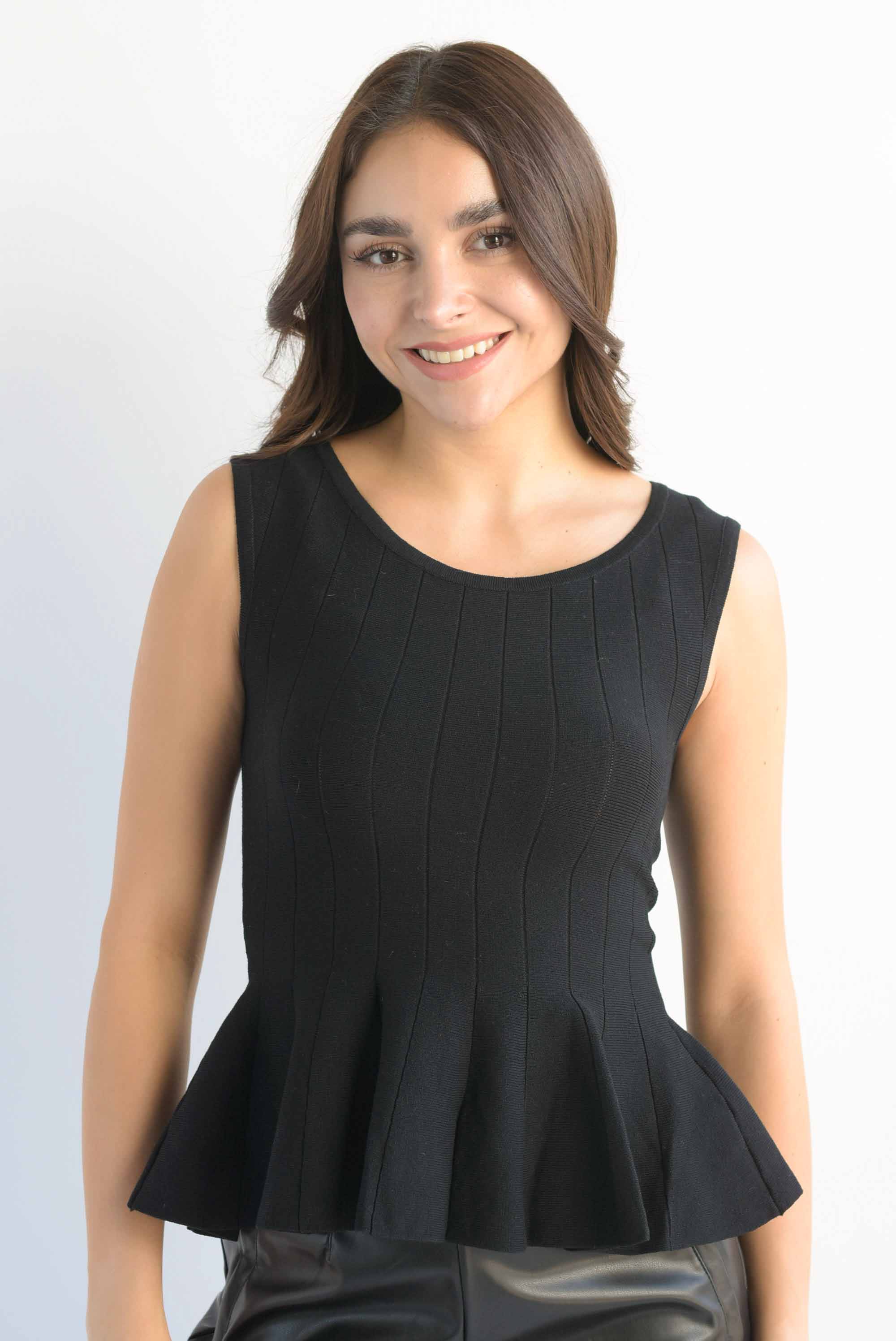 Blusa punto peplum pinzas Negro