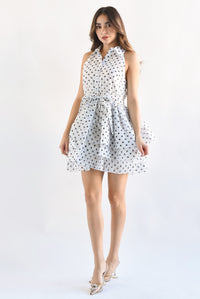 Fashion Styled Vestido corto olanes polka dots Blanco