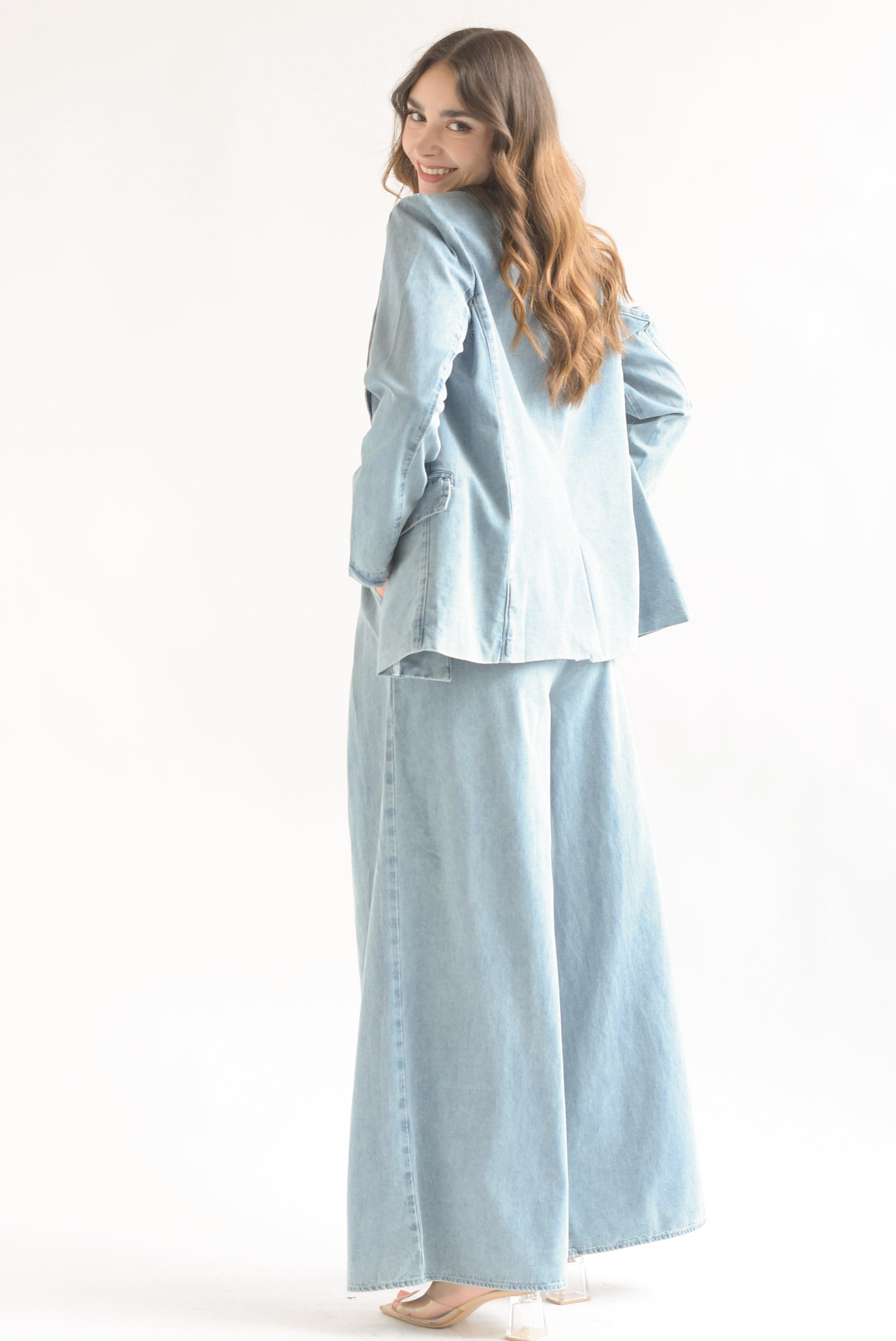 Set Pantalón super wide y Blazer Denim