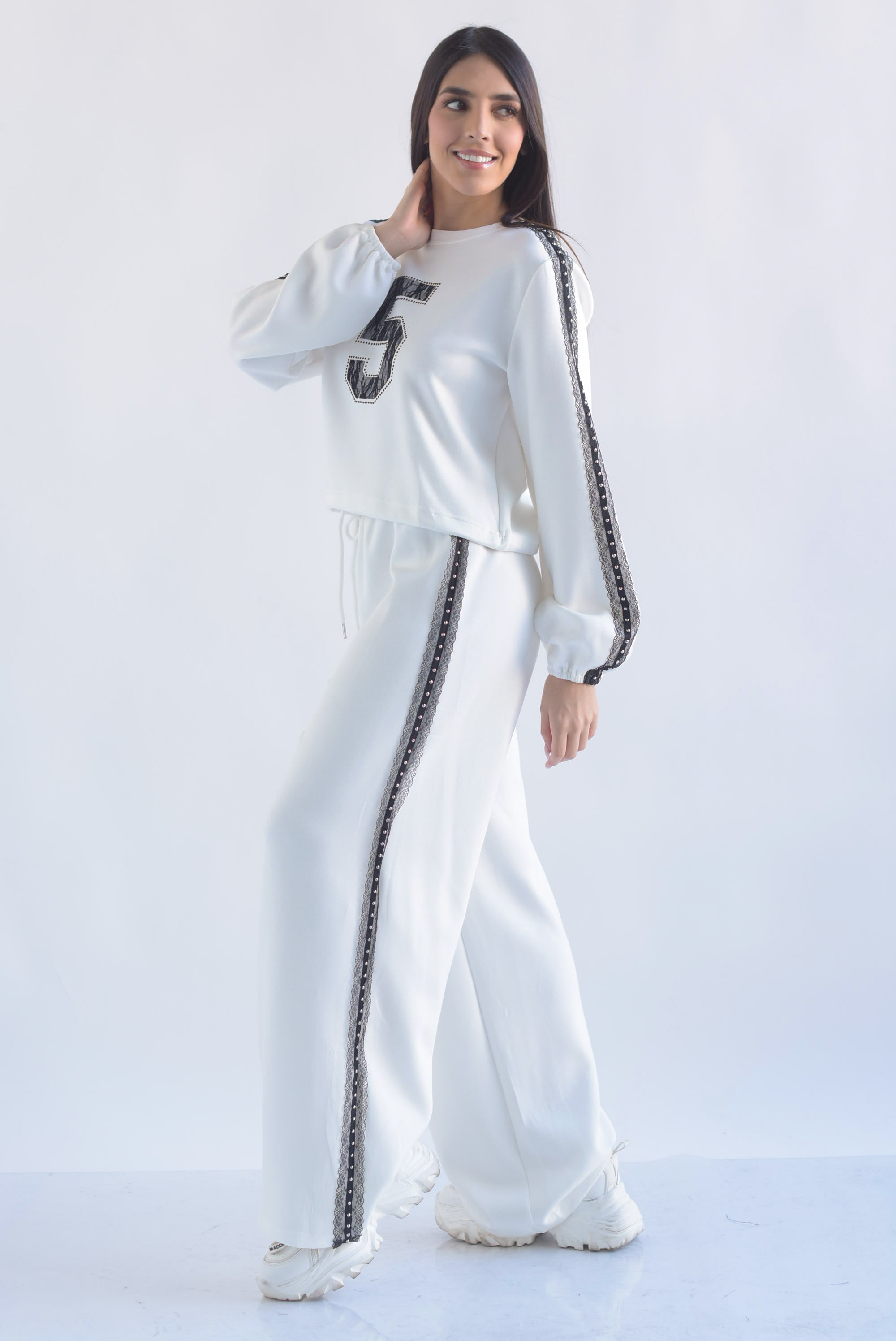 Set Pantalón y Sudadera #5 track encaje