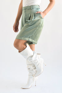 Fashion Styled Short Bermuda larga satín Verde pistache
