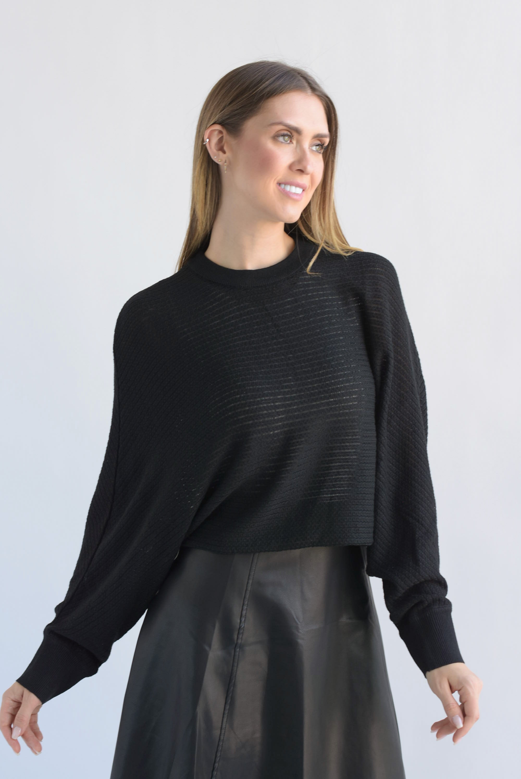 Sweater manga vampiro calado Negro