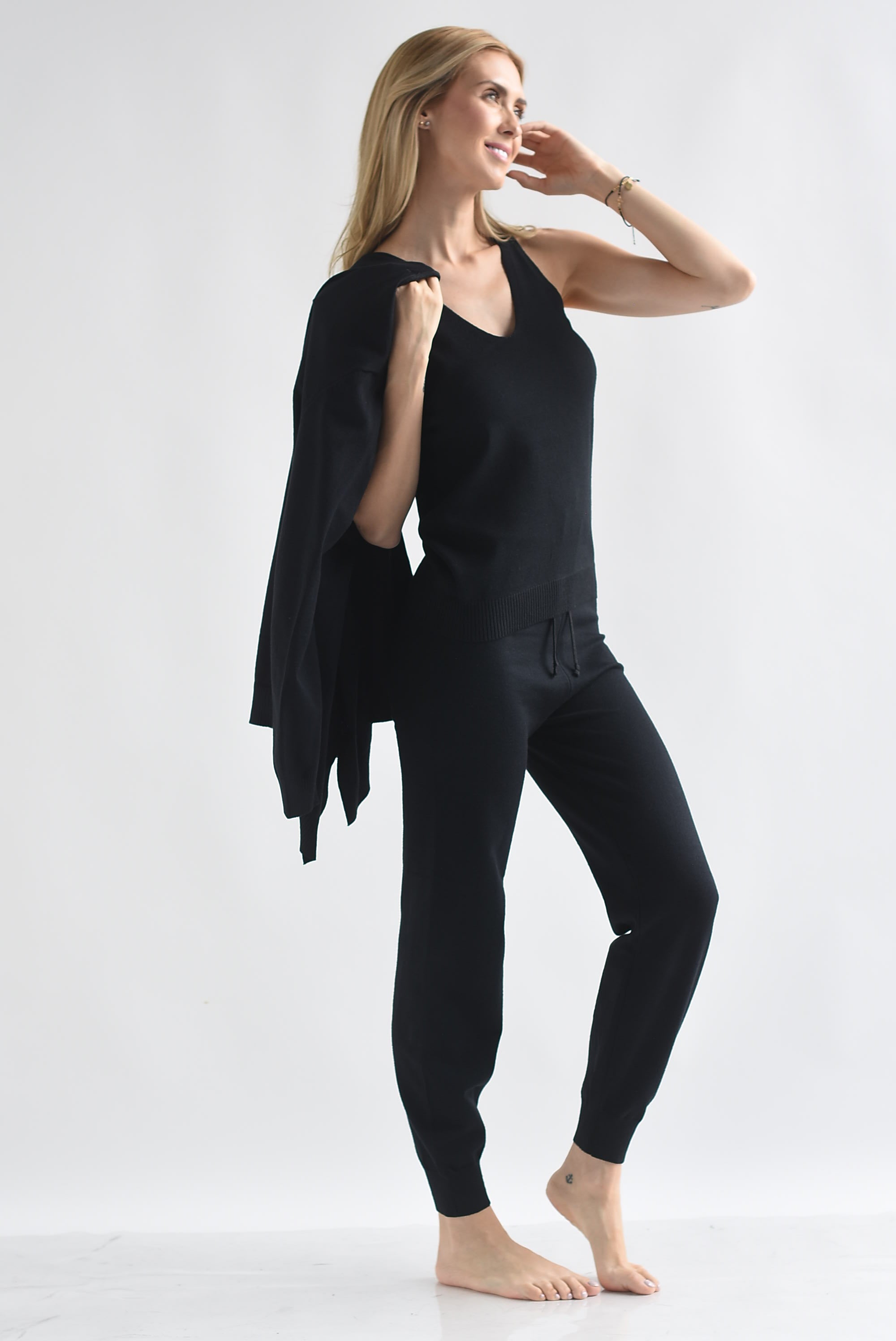 Set 3 piezas: Pantalón, Blusa y Cárdigan Negro