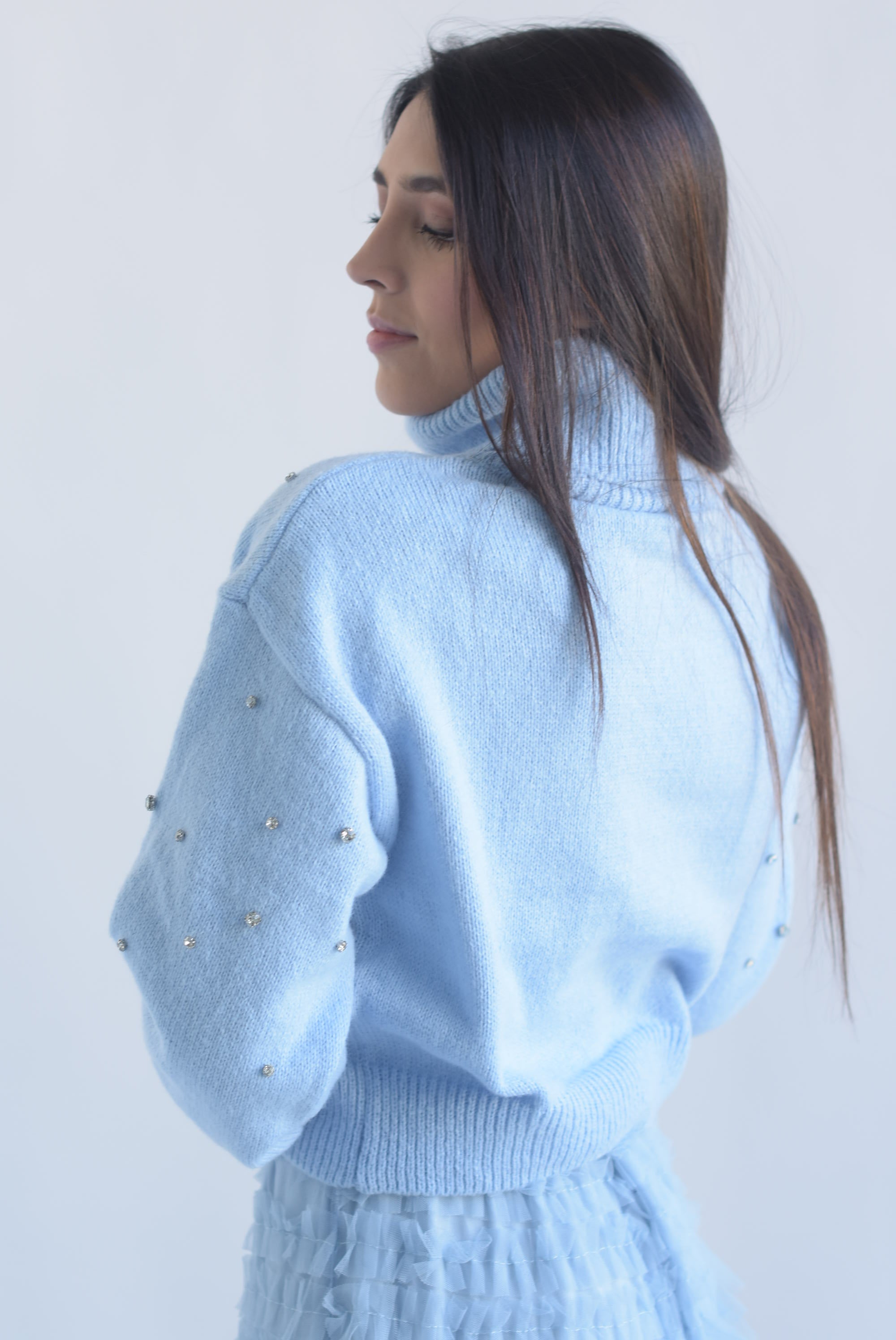 Sweater cuello alto brillos