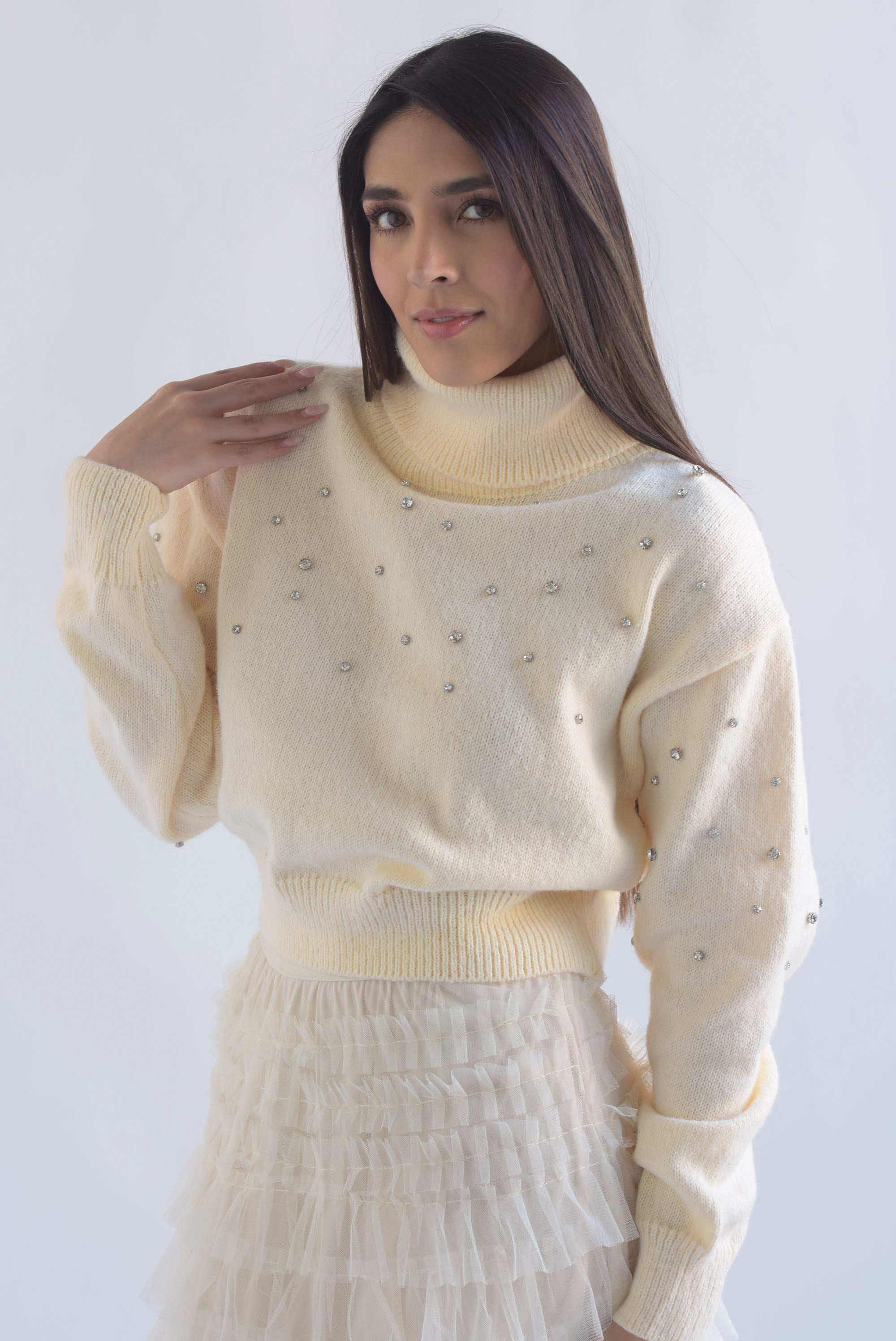 Sweater cuello alto brillos