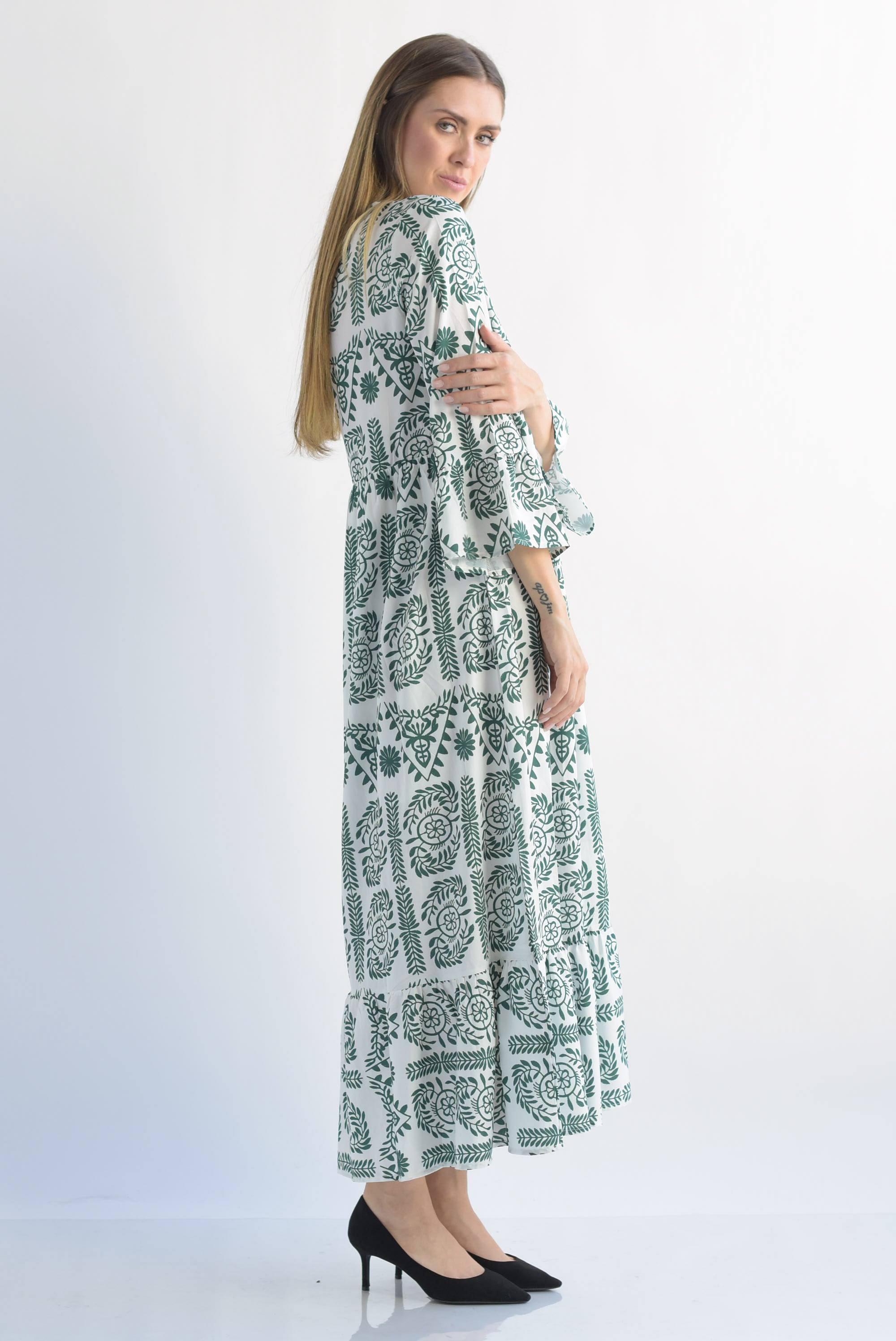 Vestido holgado olanes flores Verde