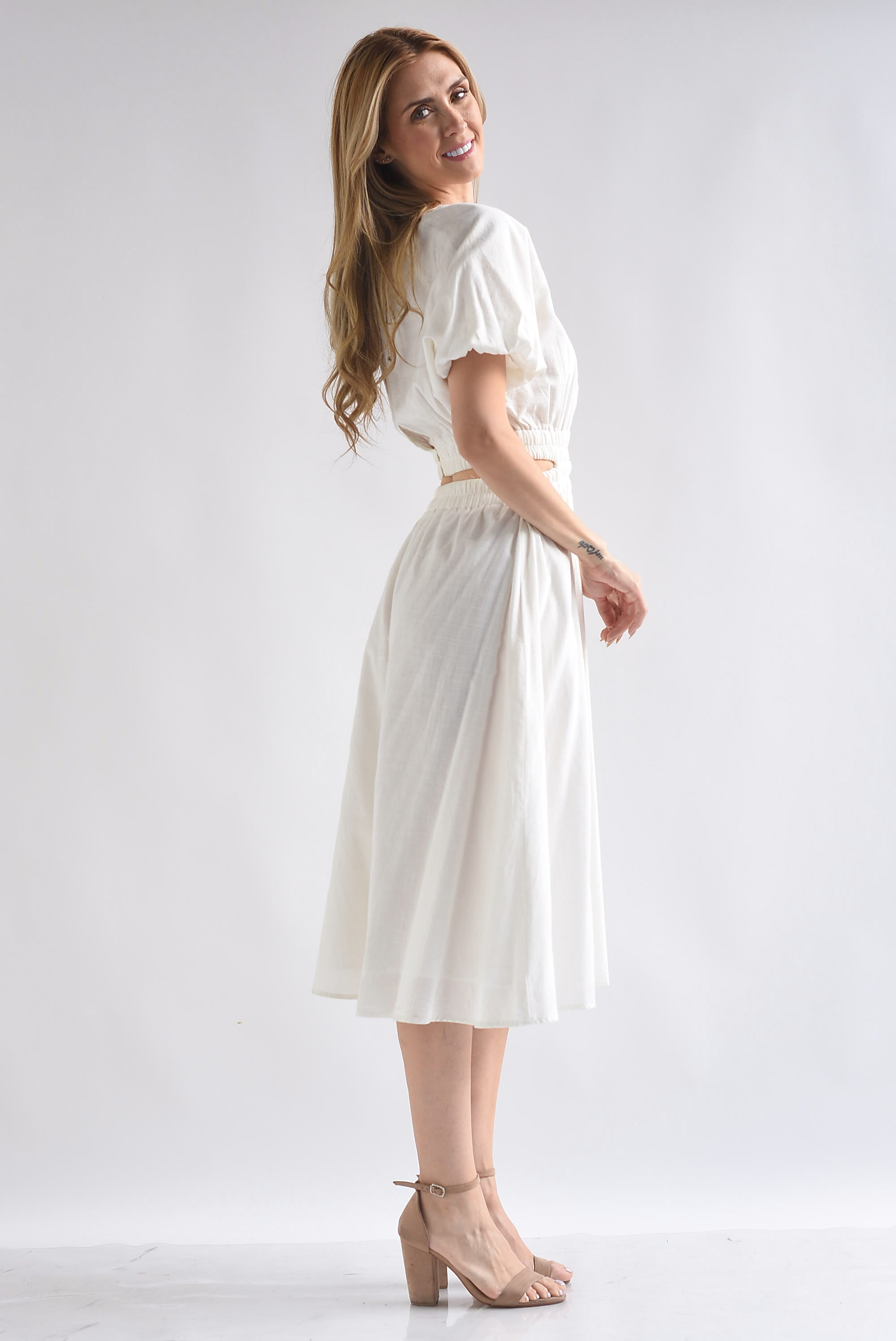 Vestido lino cut-out espalda Blanco