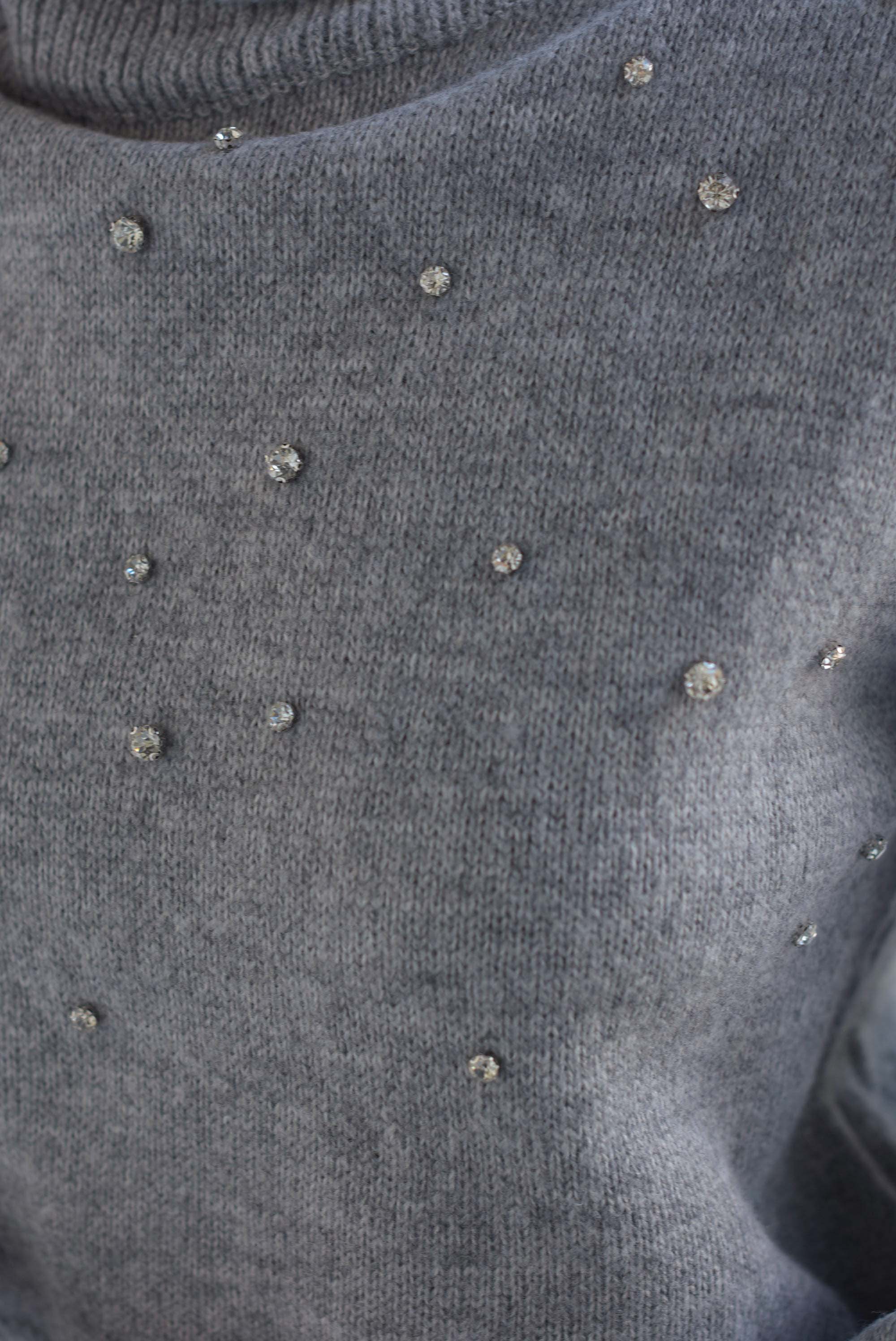 Sweater cuello alto brillos