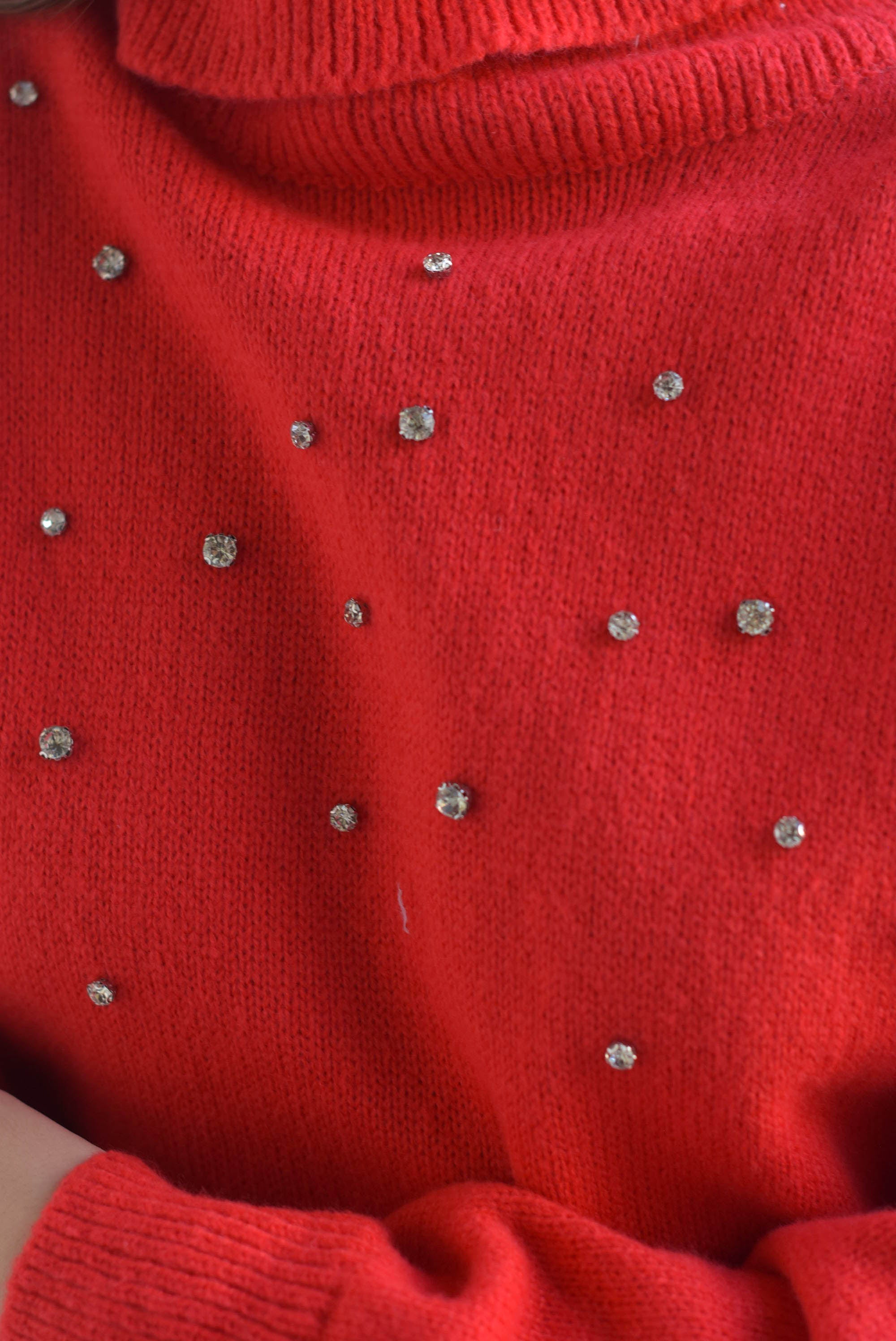 Sweater cuello alto brillos