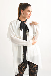 Fashion Styled Blusa lentejuela con capa gasa