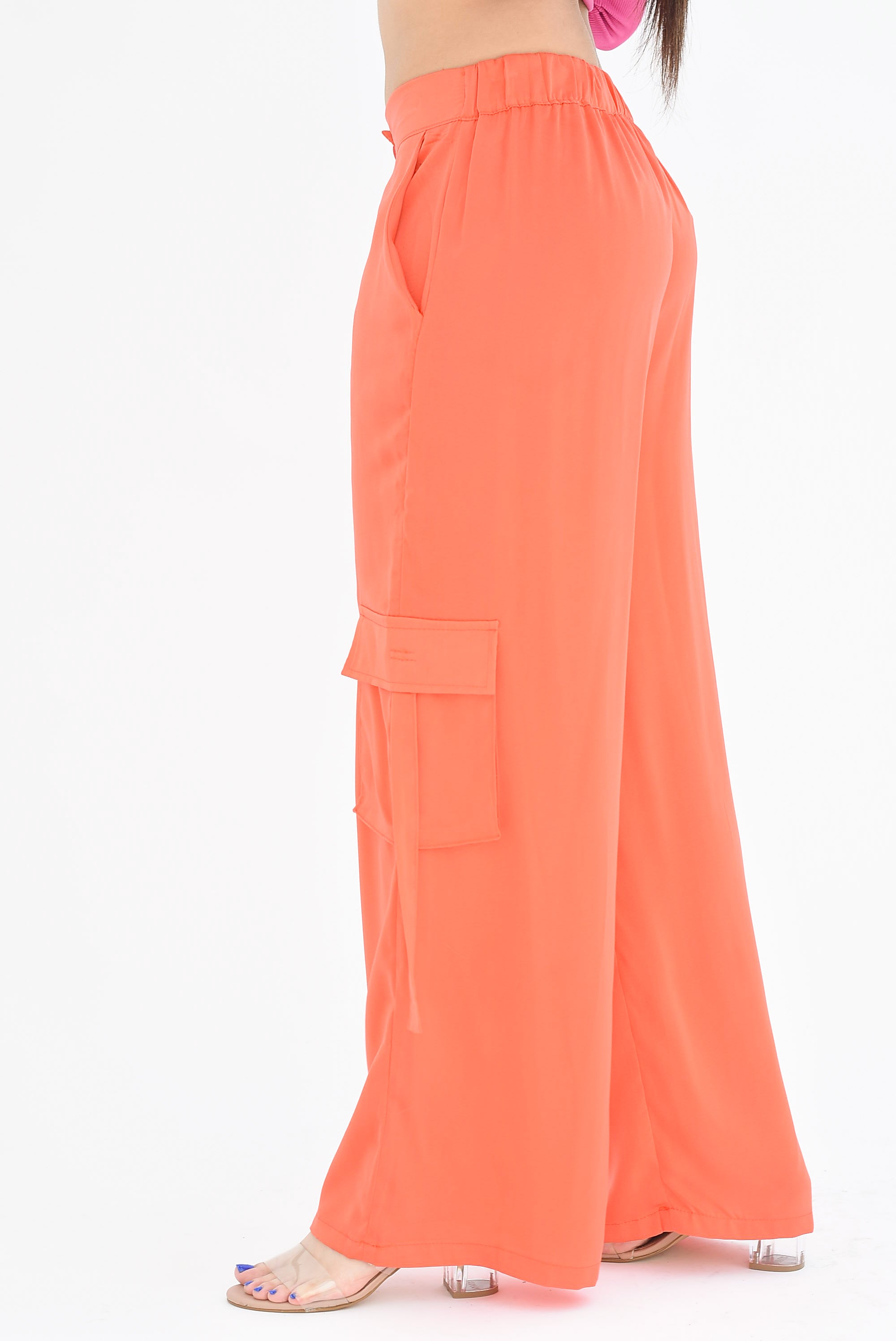 Pantalón pierna ancha satín cargo Naranja