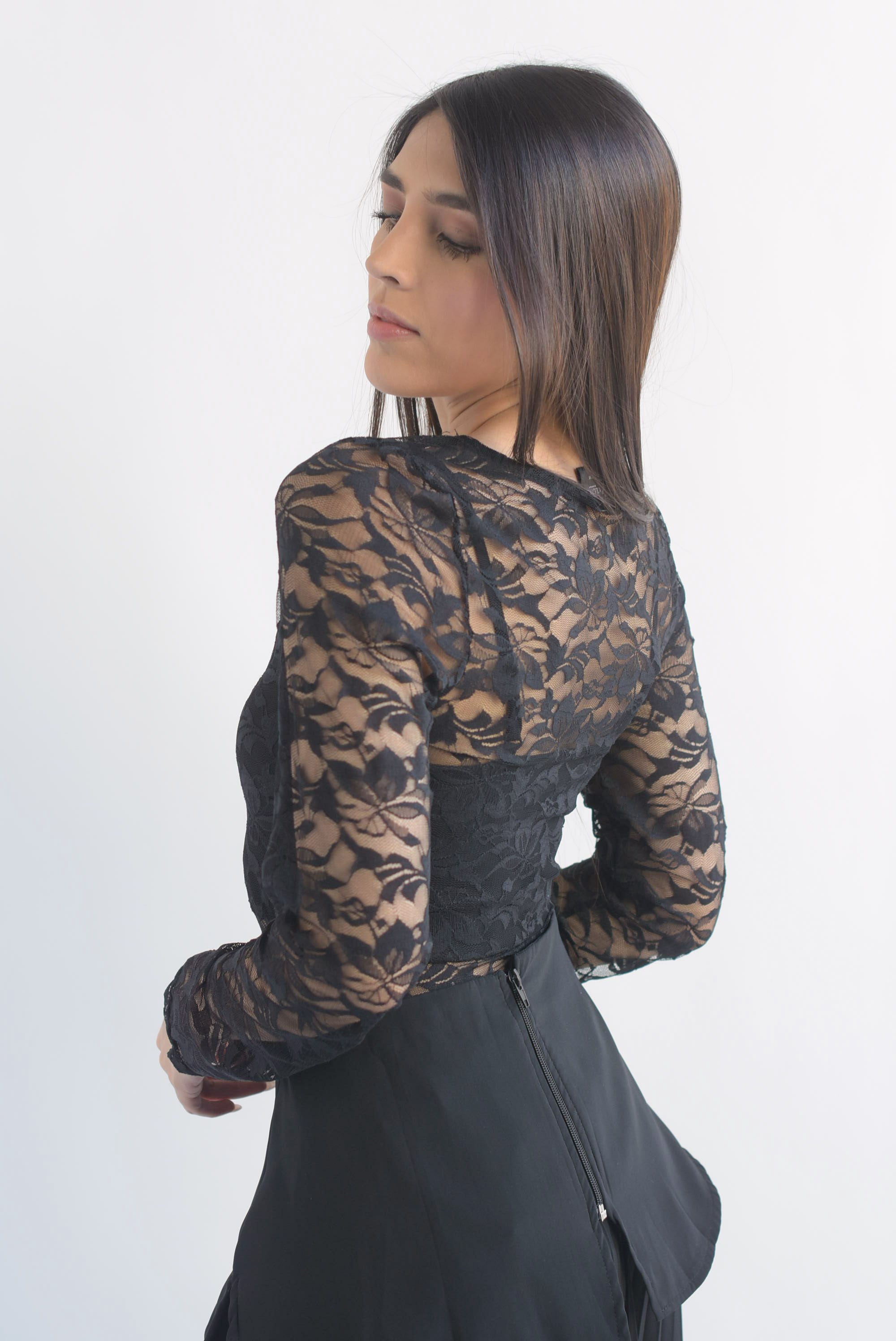 Body encaje manga larga