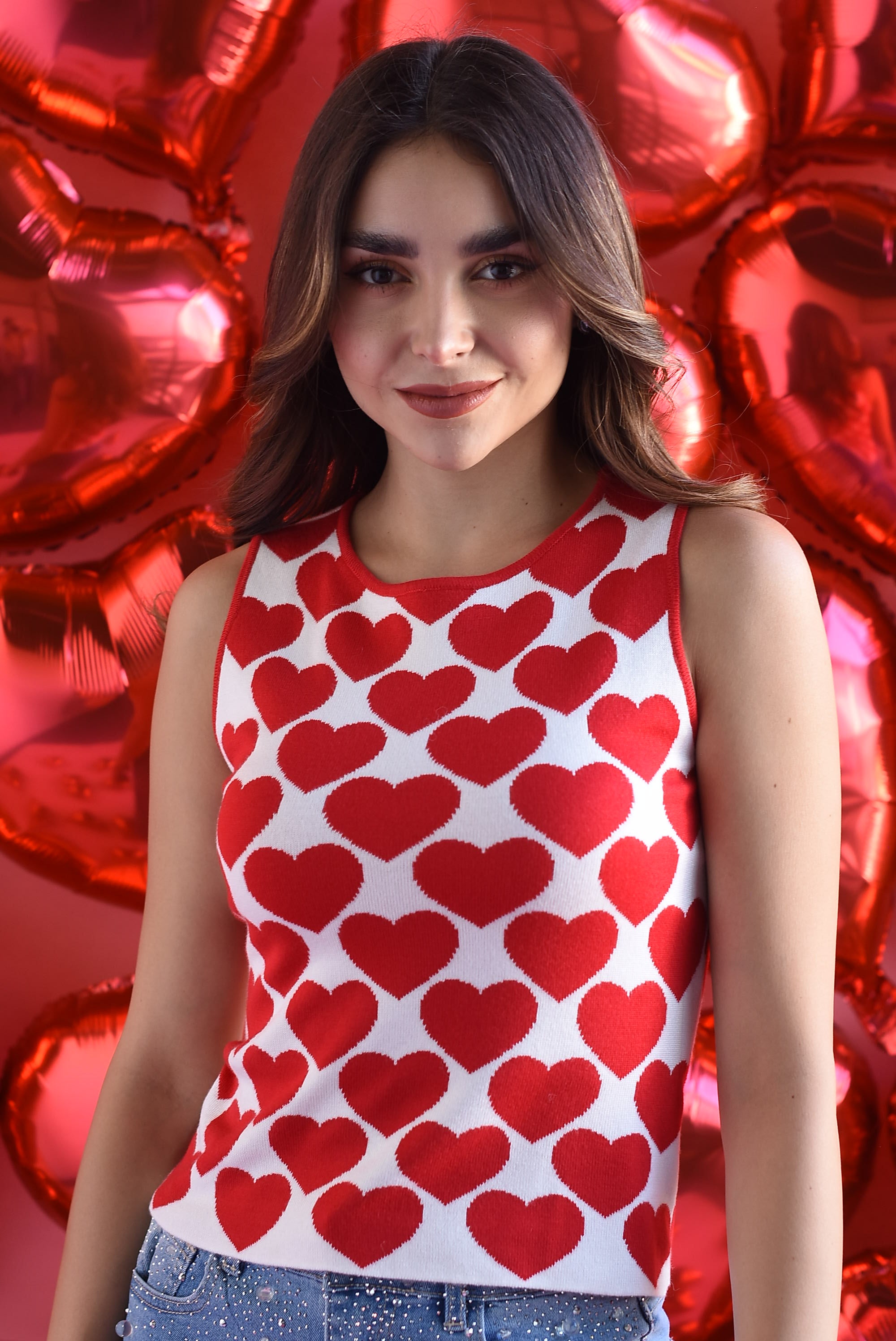 Blusa punto sin manga Corazones Rojos