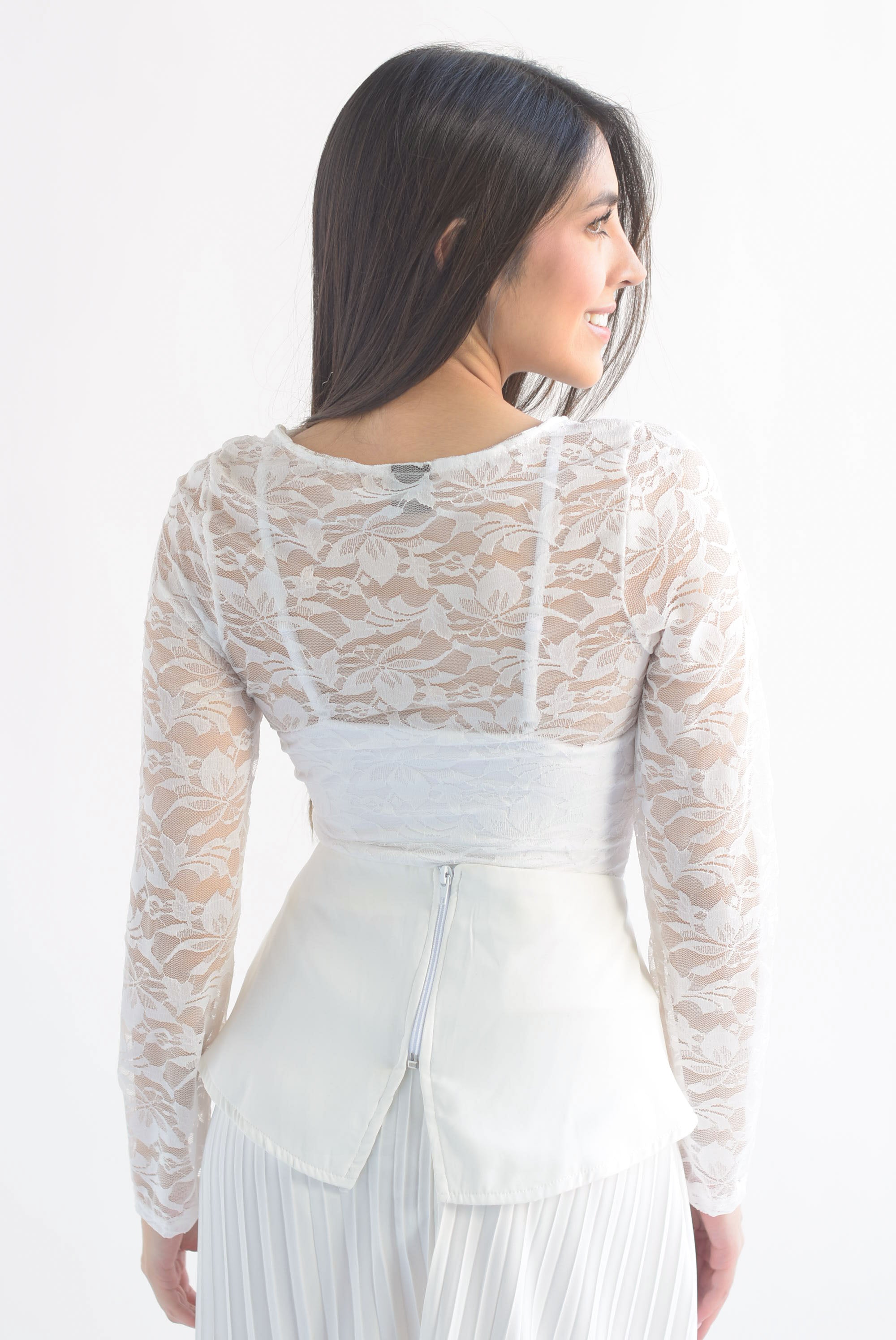 Body encaje manga larga