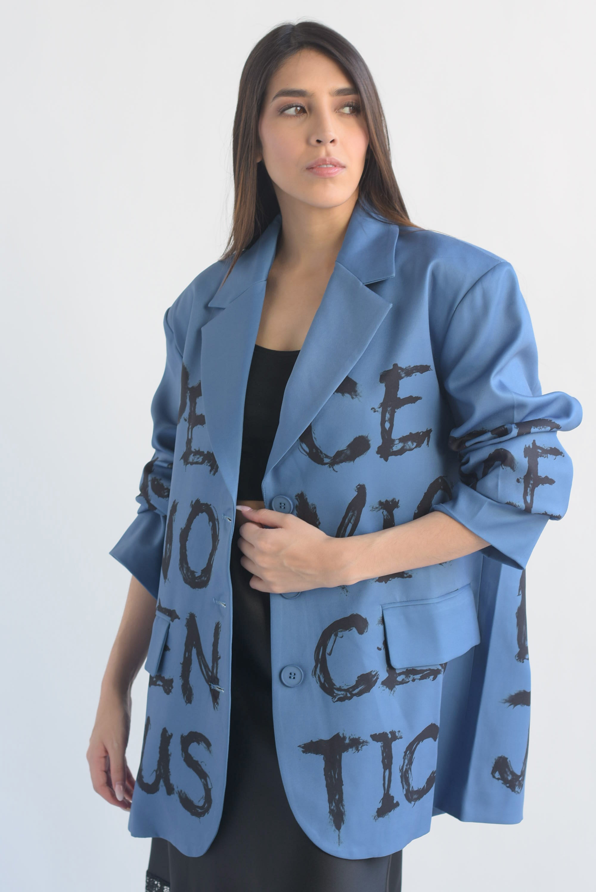 Blazer letras PEACE
