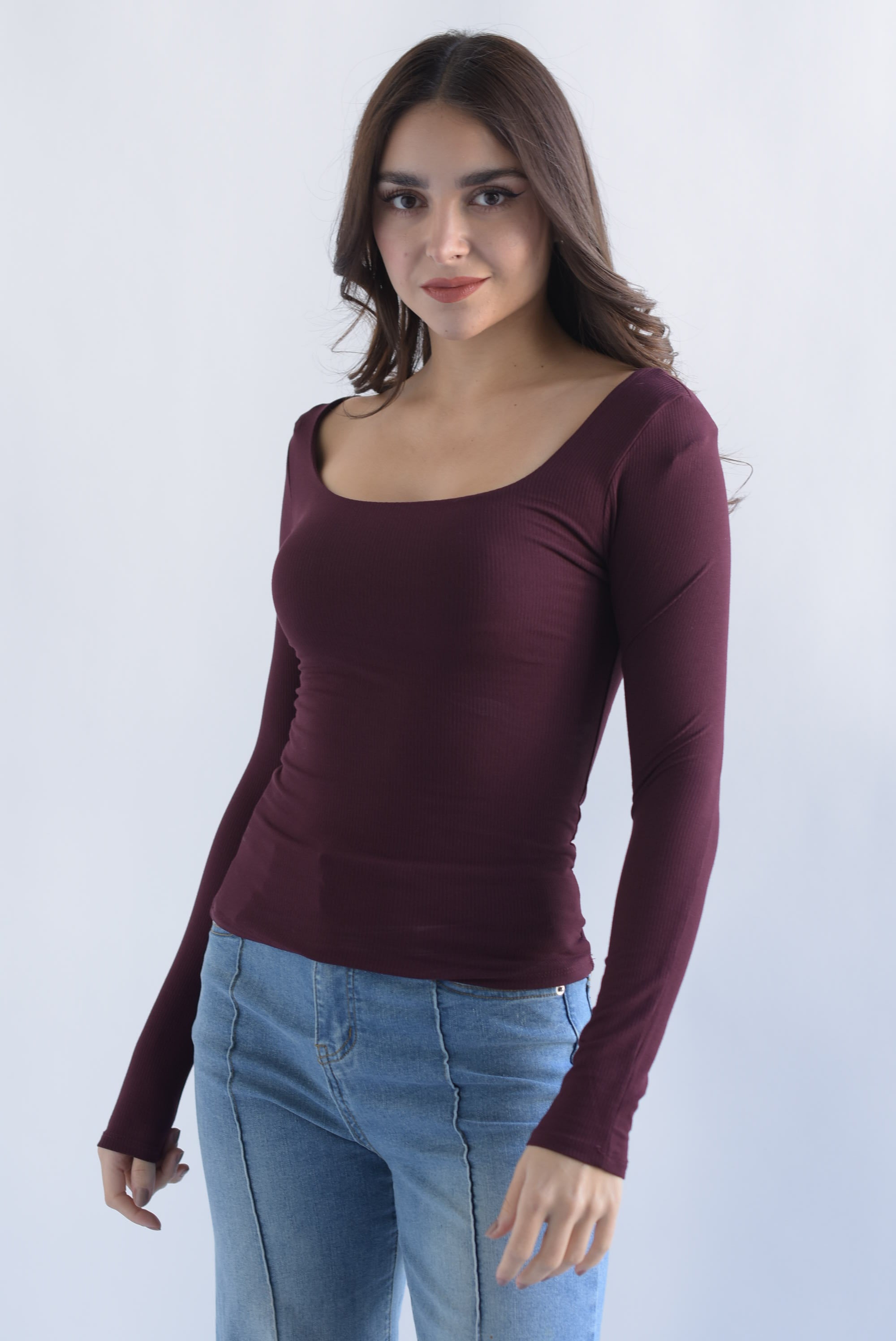 Blusa canalé cuello cuadrado Vino