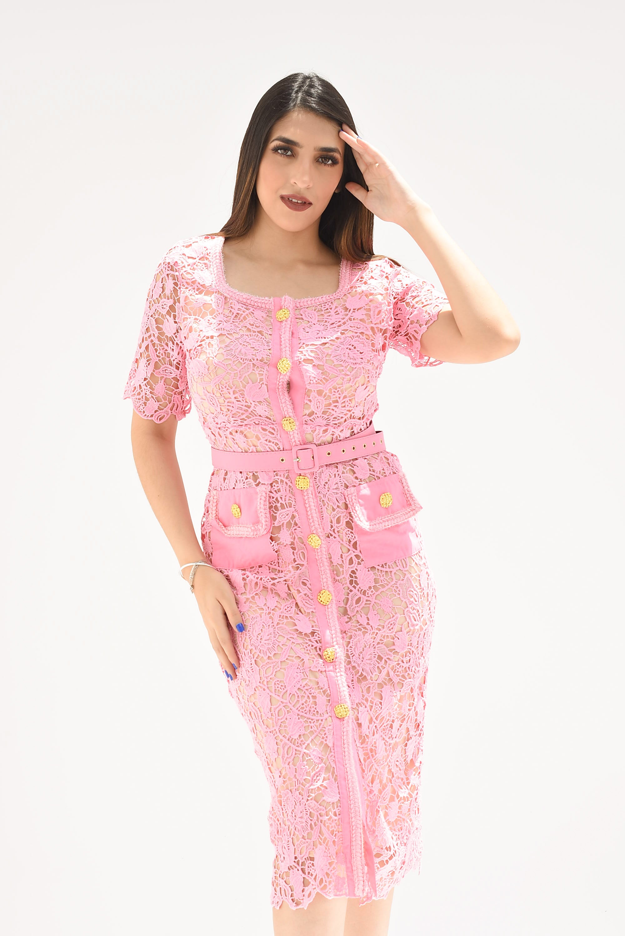 Vestido guipur con cinturón Rosa