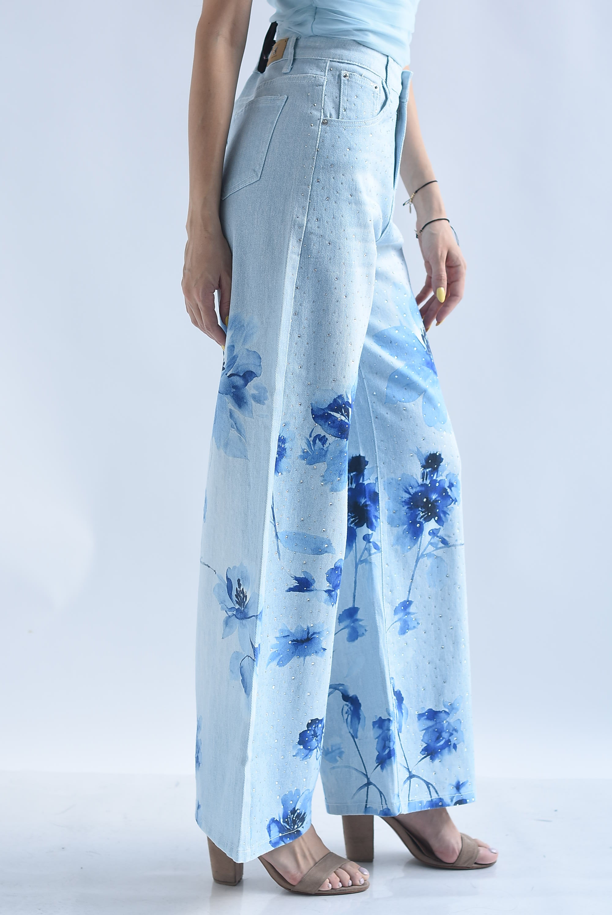 Jeans flores acuarela brillos