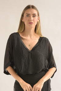 Fashion Styled Set Falda larga olanes y Blusón Negro