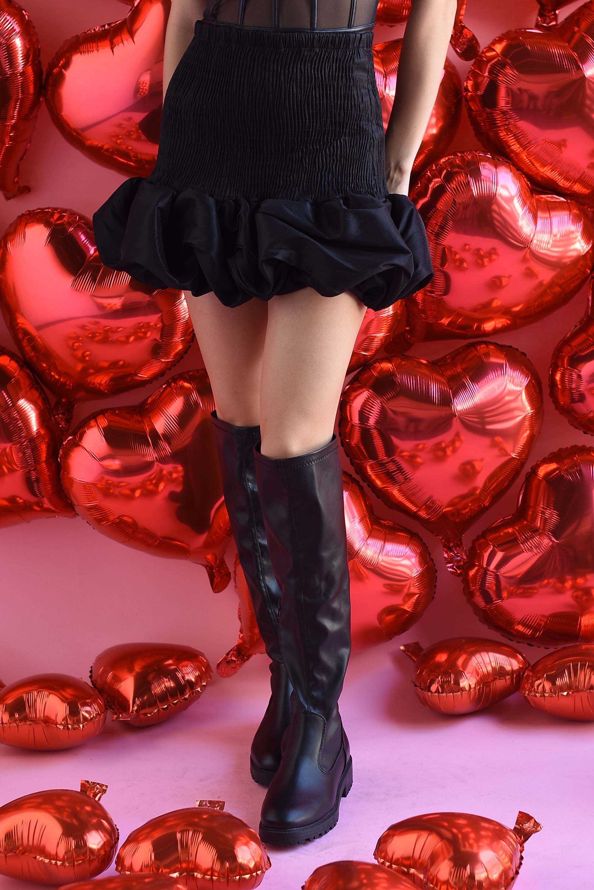 Falda mini elástico globo Negra