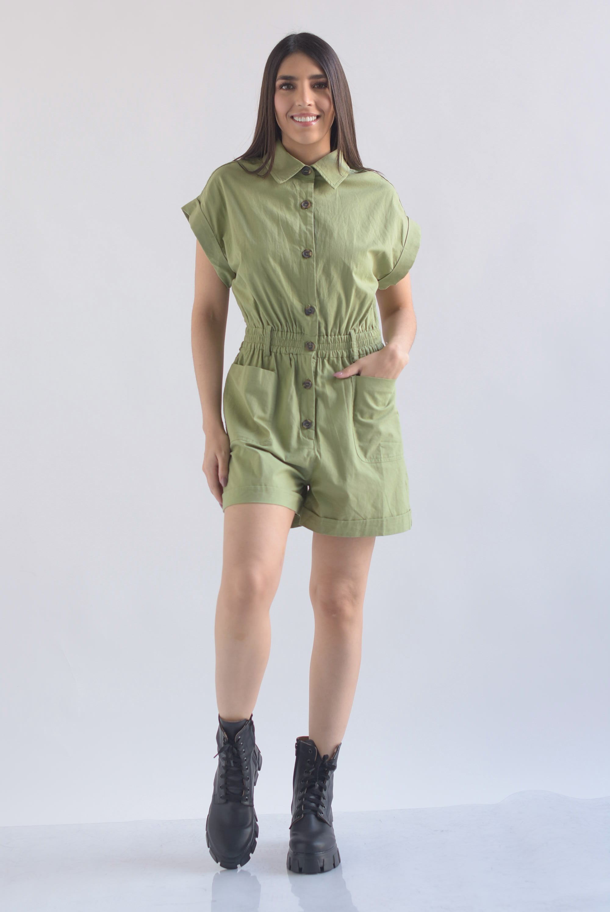 Romper cargo tipo lino Verde Olivo