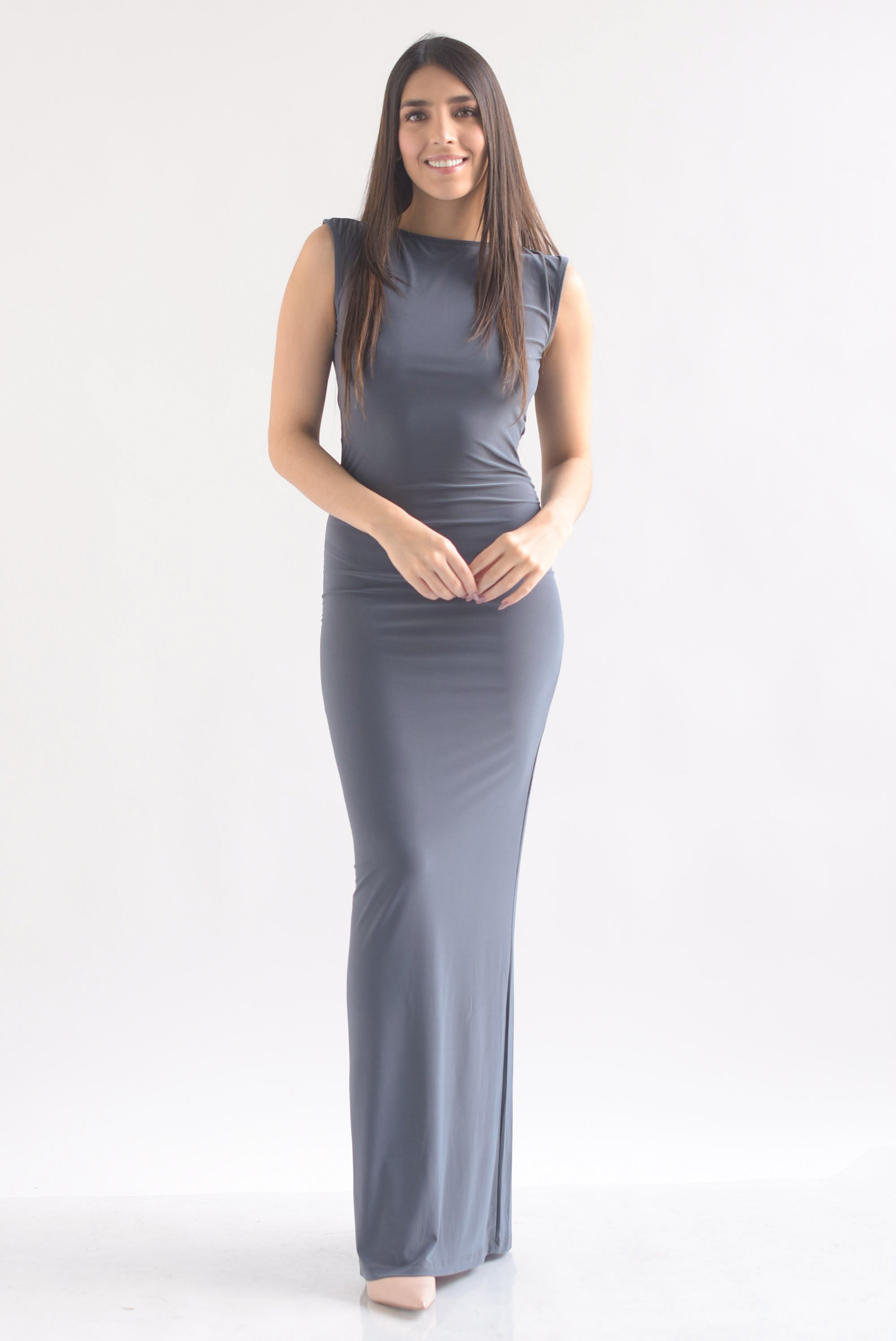 Vestido largo cut-out espalda licra