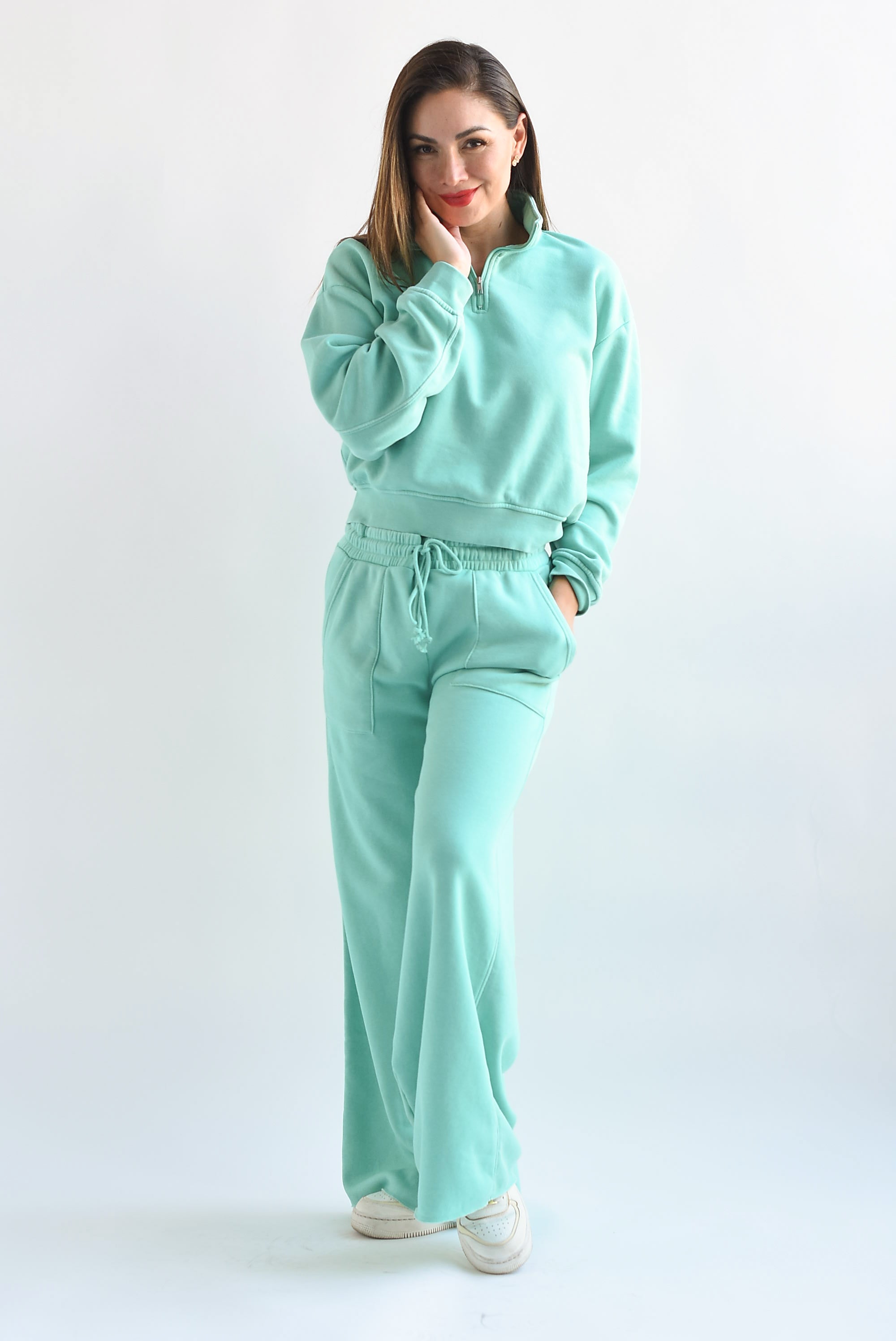 Set Pantalón wide y Sudadera cierre Aqua