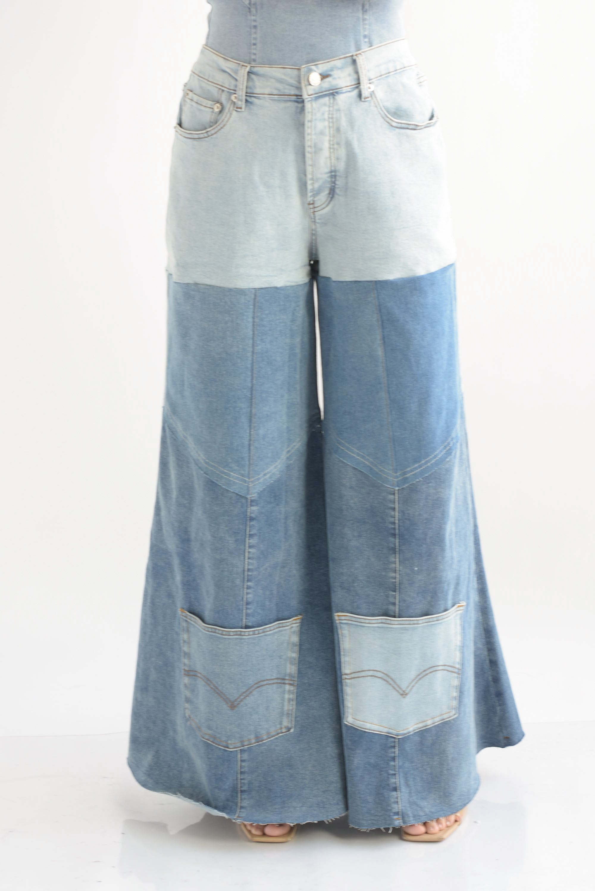 Jeans súper wide patchwork