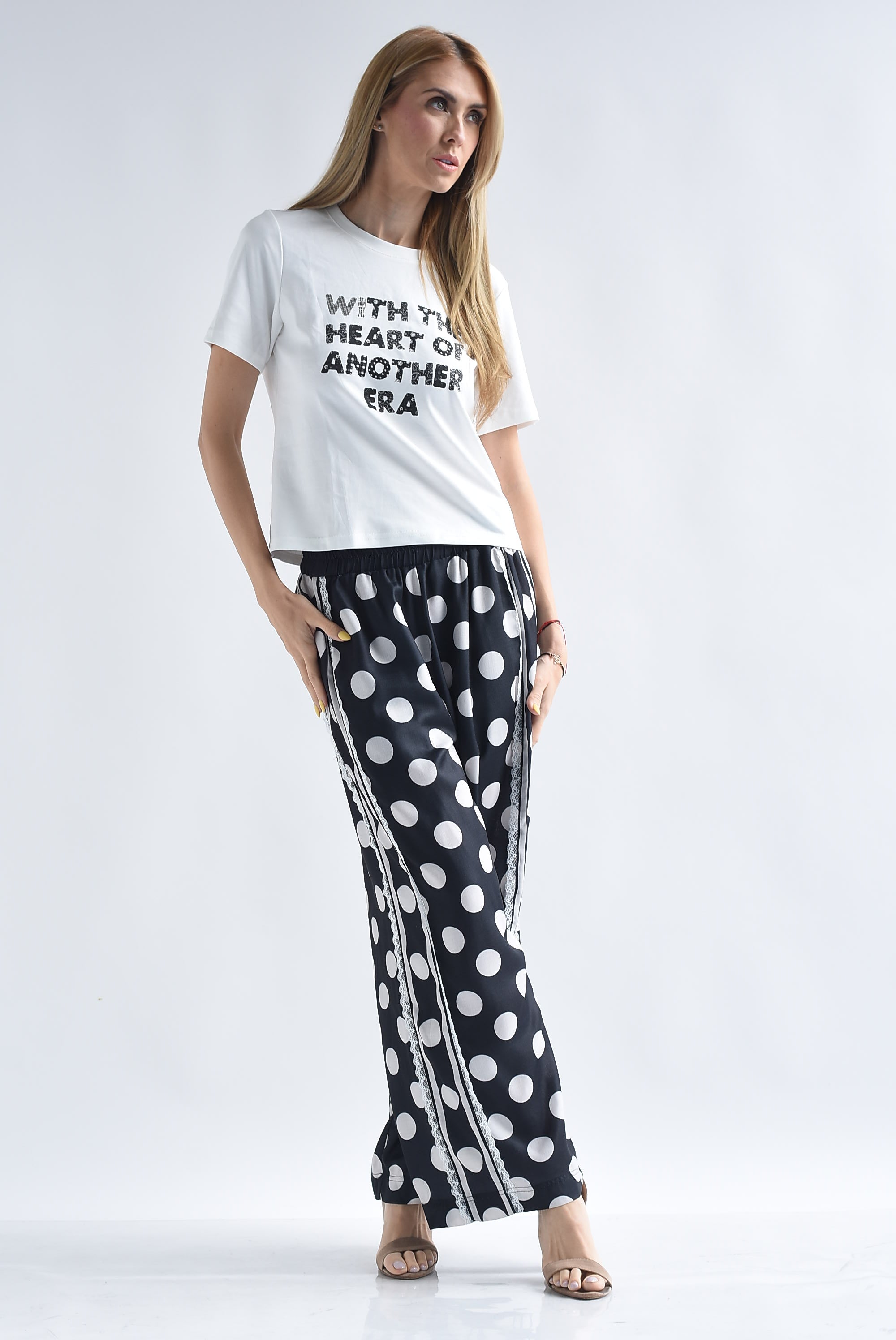 Pantalón polka dots track encaje