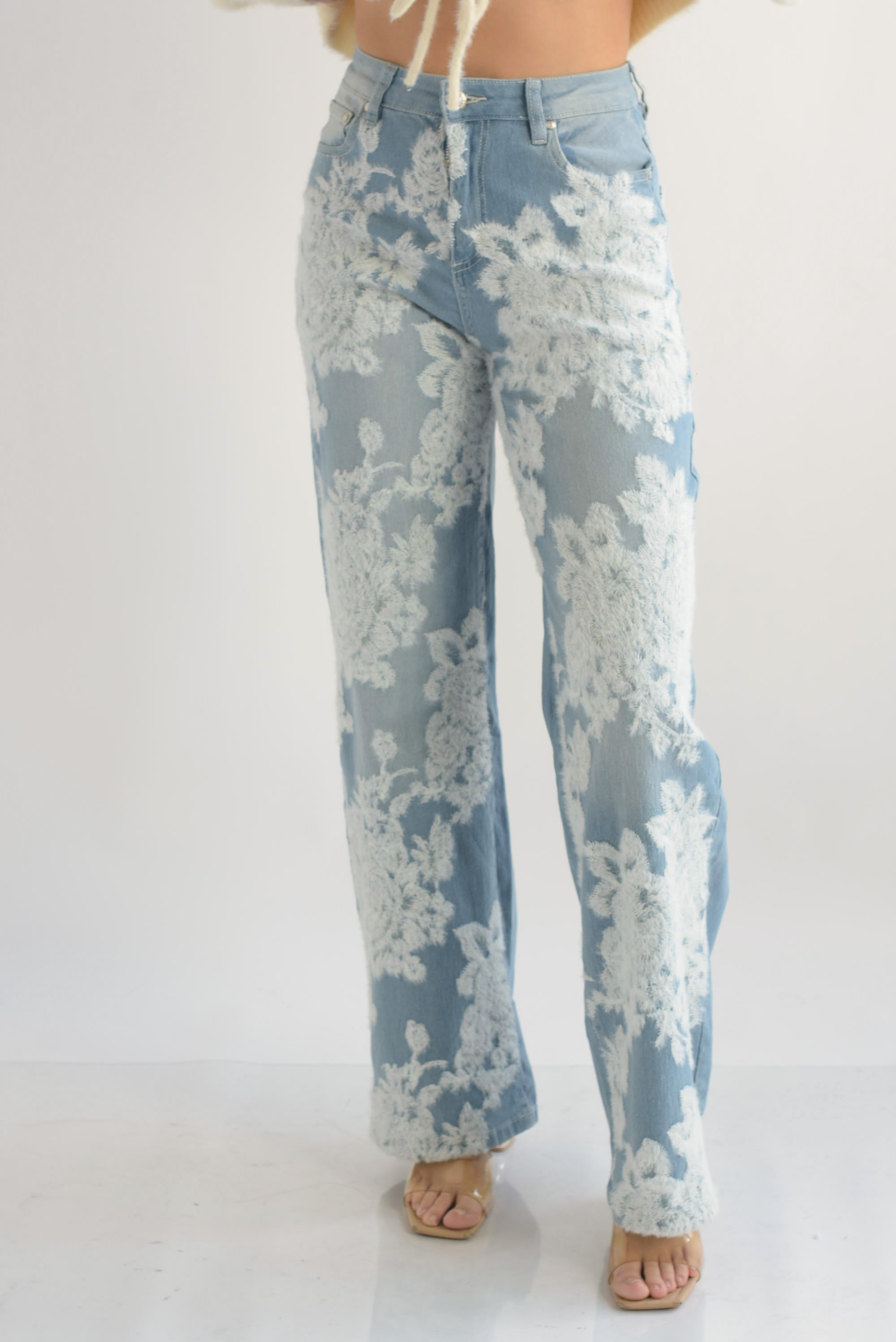 Jeans bordado diente de león Denim Light