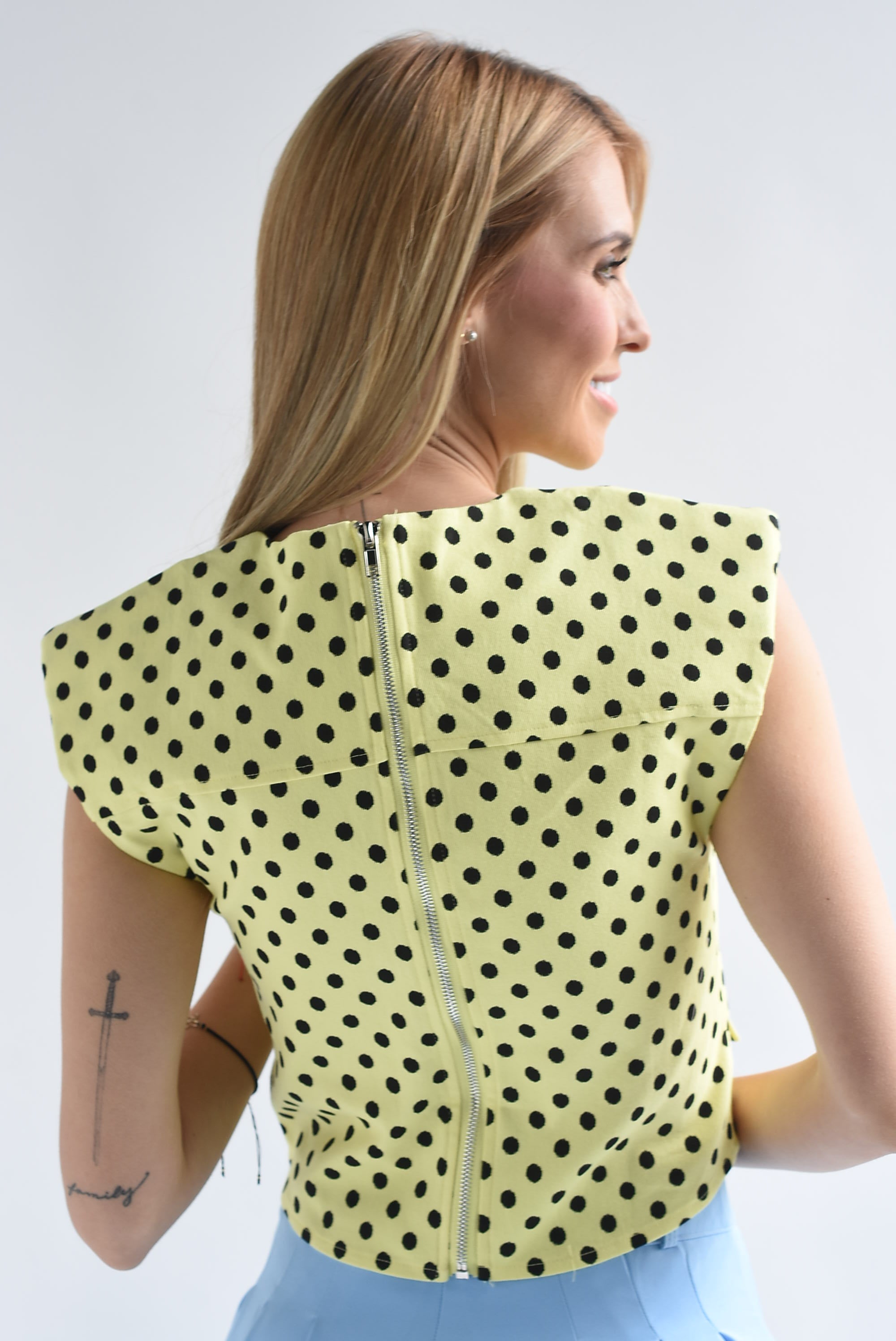 Blusa Denim polka dots bolsillos