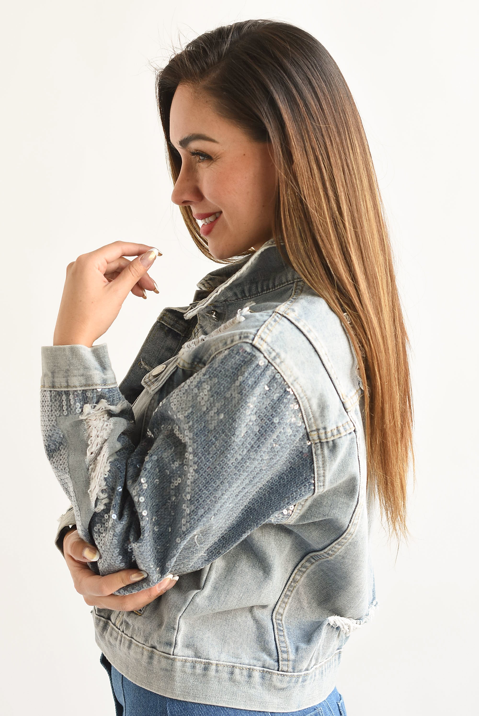 Chamarra Denim mangas lentejuela Light