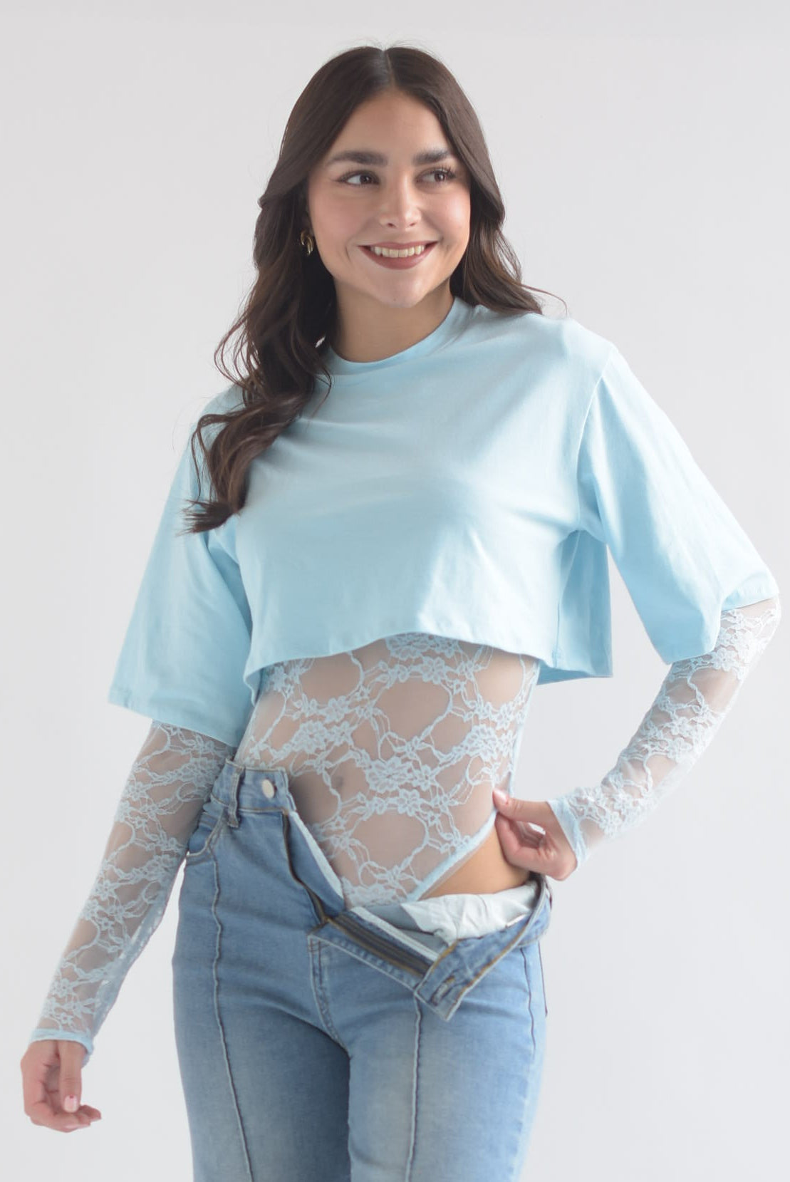 Body encaje con t-shirt en sobreposición