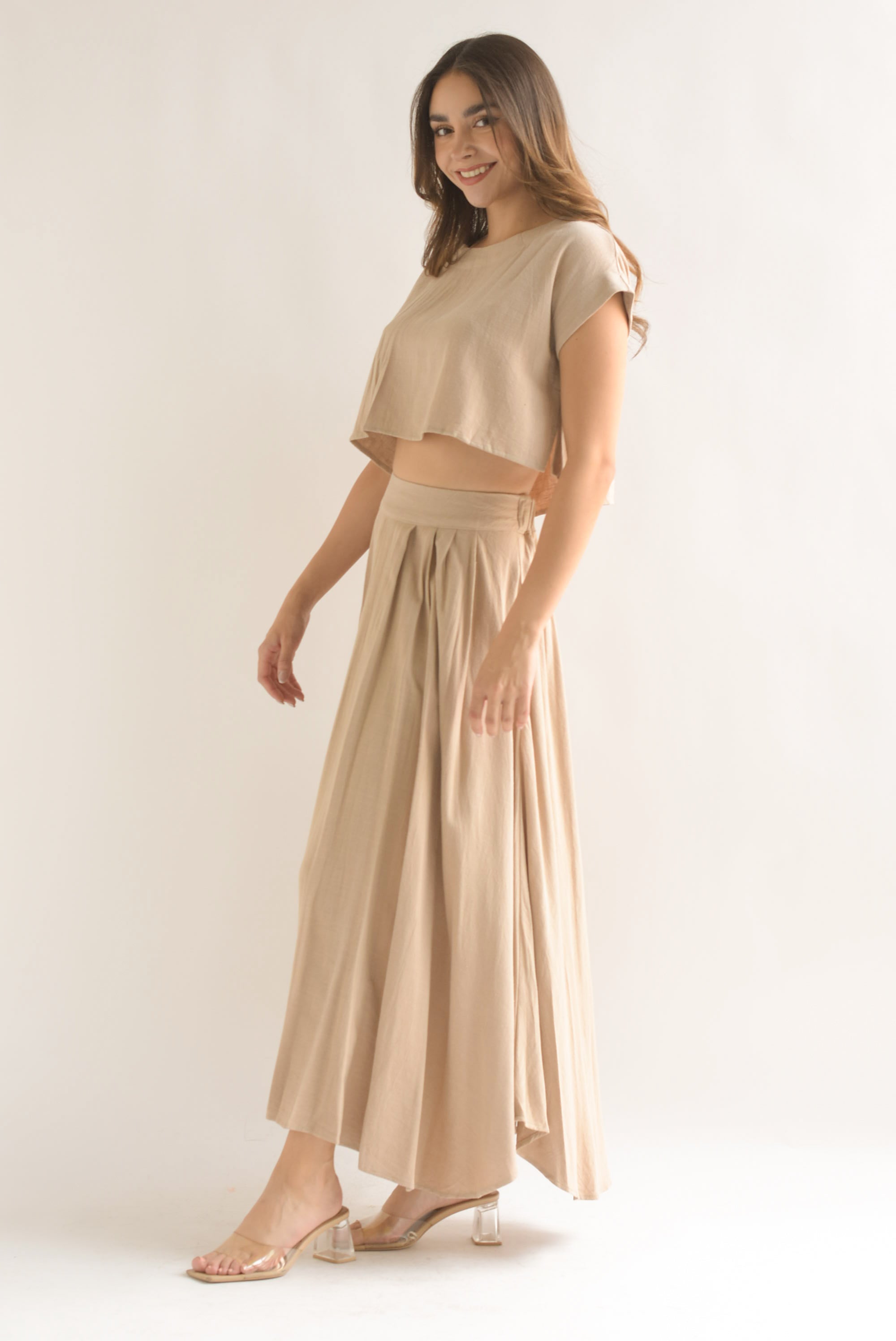 Set Falda pinzas y Blusa corta lino Crudo