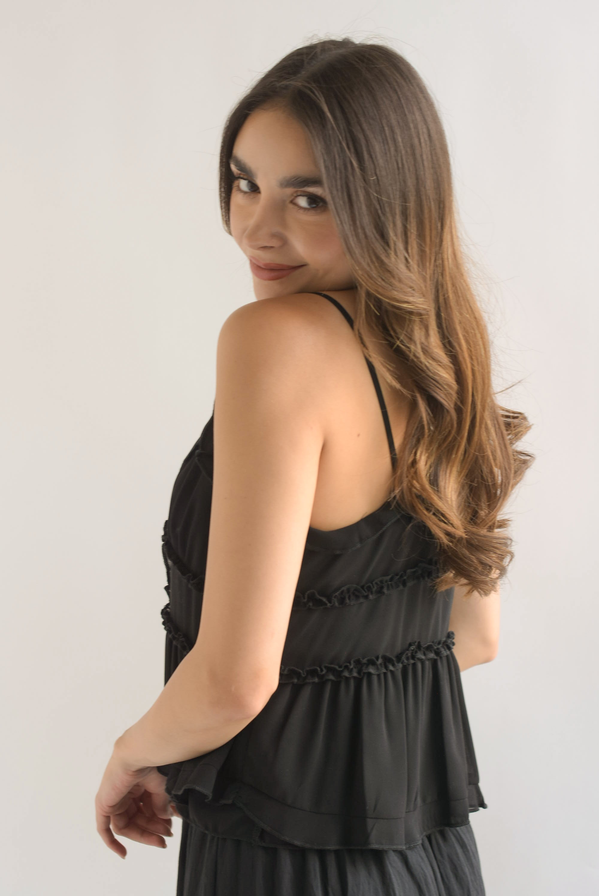 Blusa tirantes olanes lazos Negro