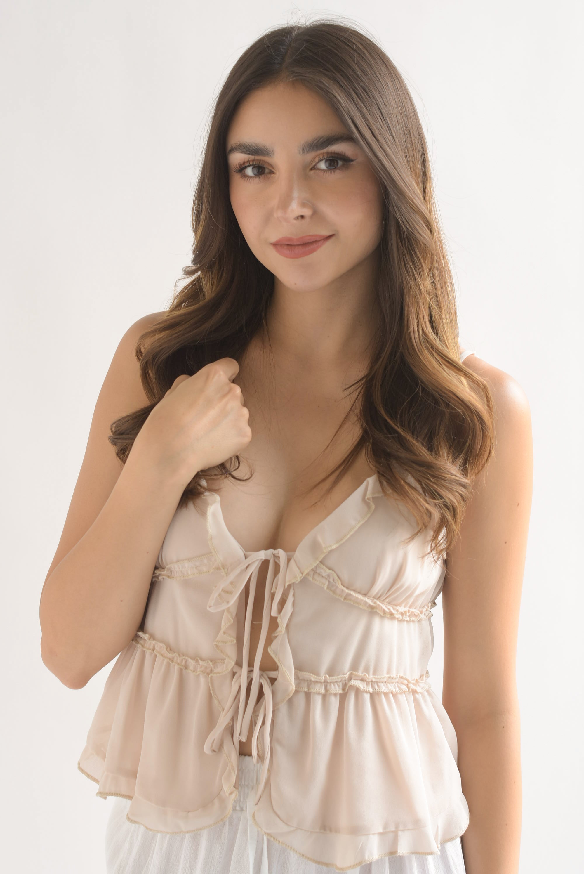 Blusa tirantes olanes lazos Beige