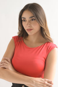 Fashion Styled Body cuello ojal Rojo