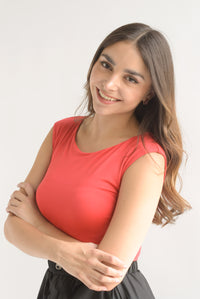 Fashion Styled Body cuello ojal Rojo