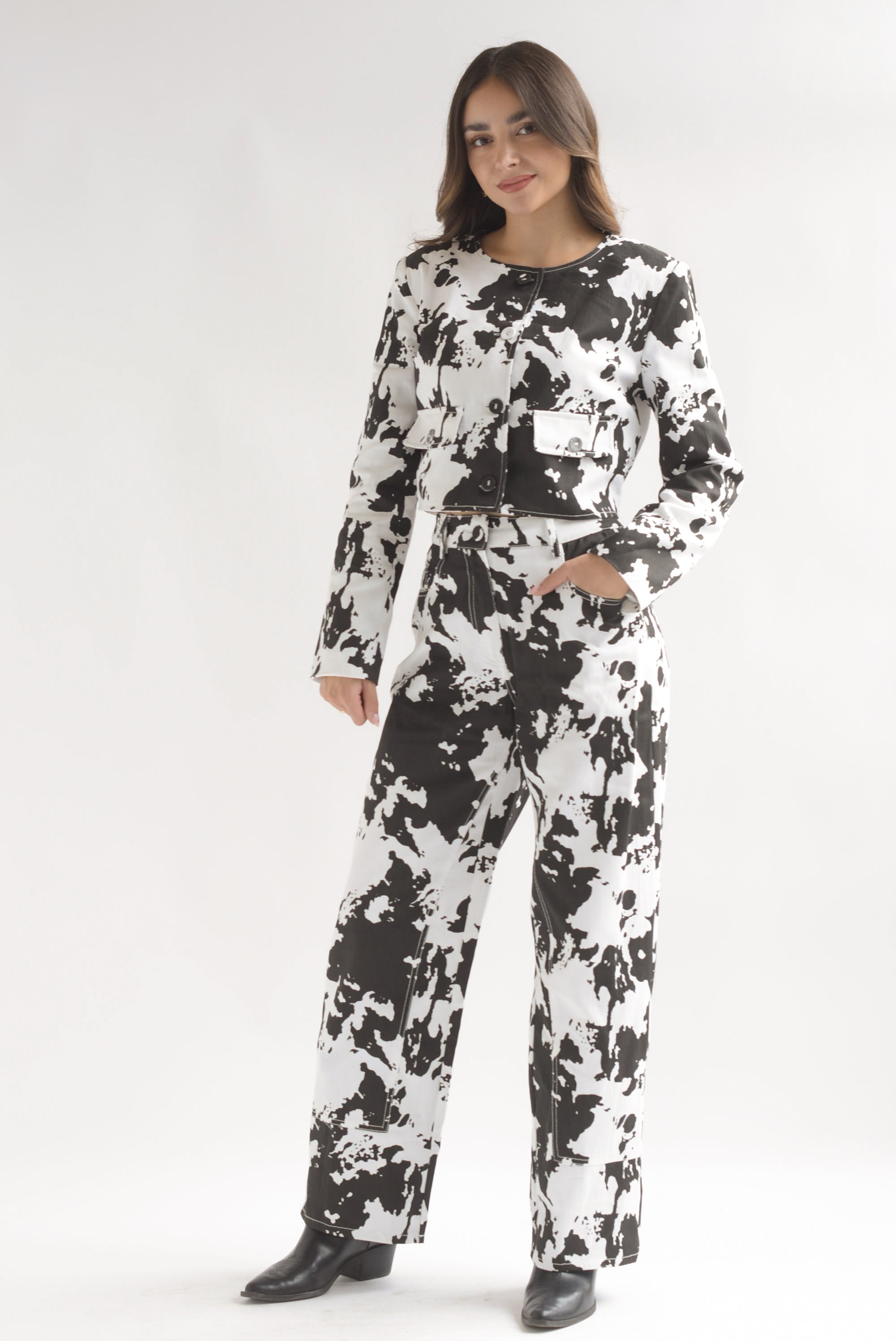 Set Pantalón y Blazer crop Cow Denim