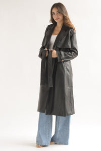 Fashion Styled Gabardina vinipiel Negra