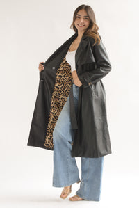 Fashion Styled Gabardina vinipiel Negra