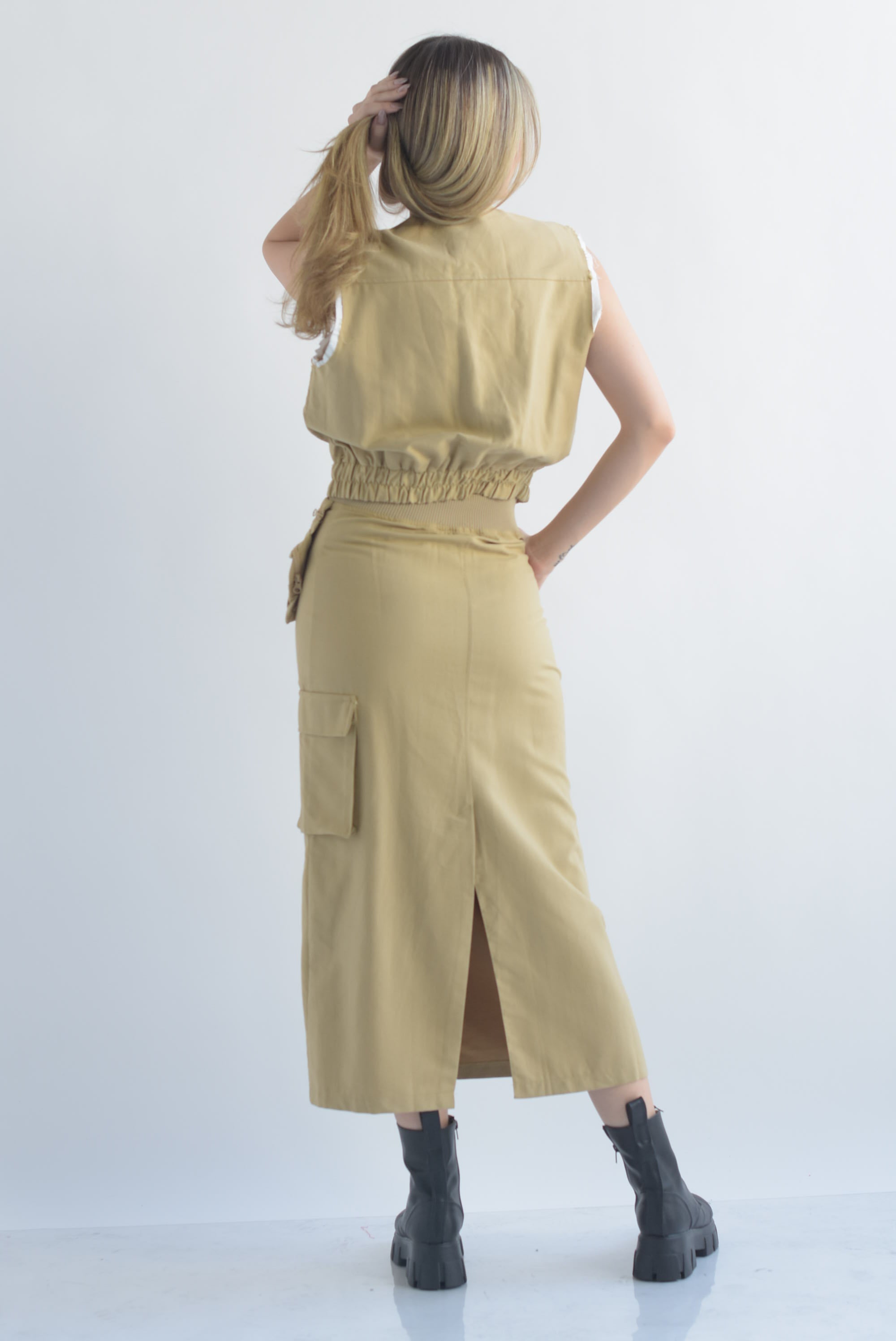 Set de Falda larga y Chaleco cargo Kaki