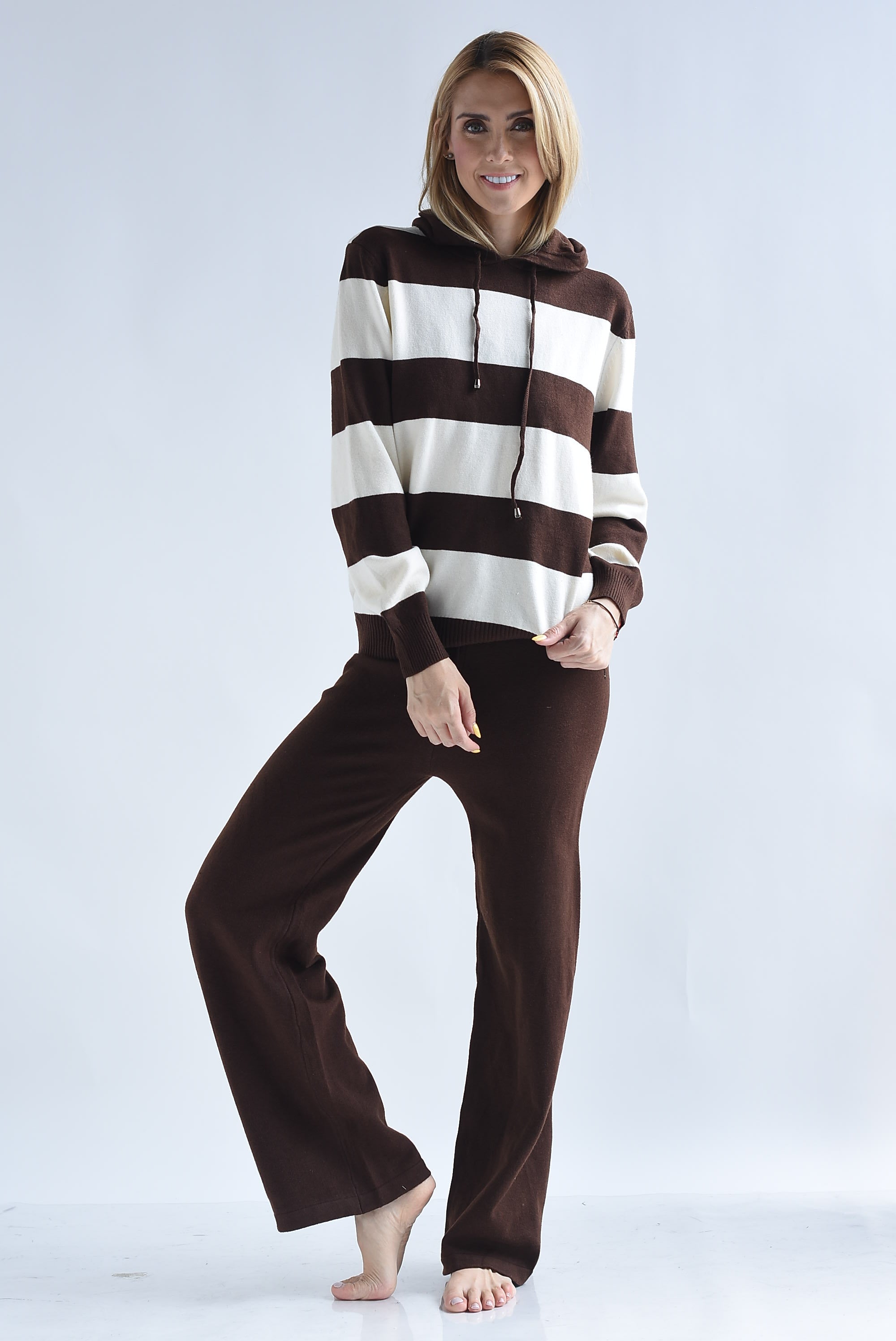 Set Pantalón y Sweater hoodie rayas